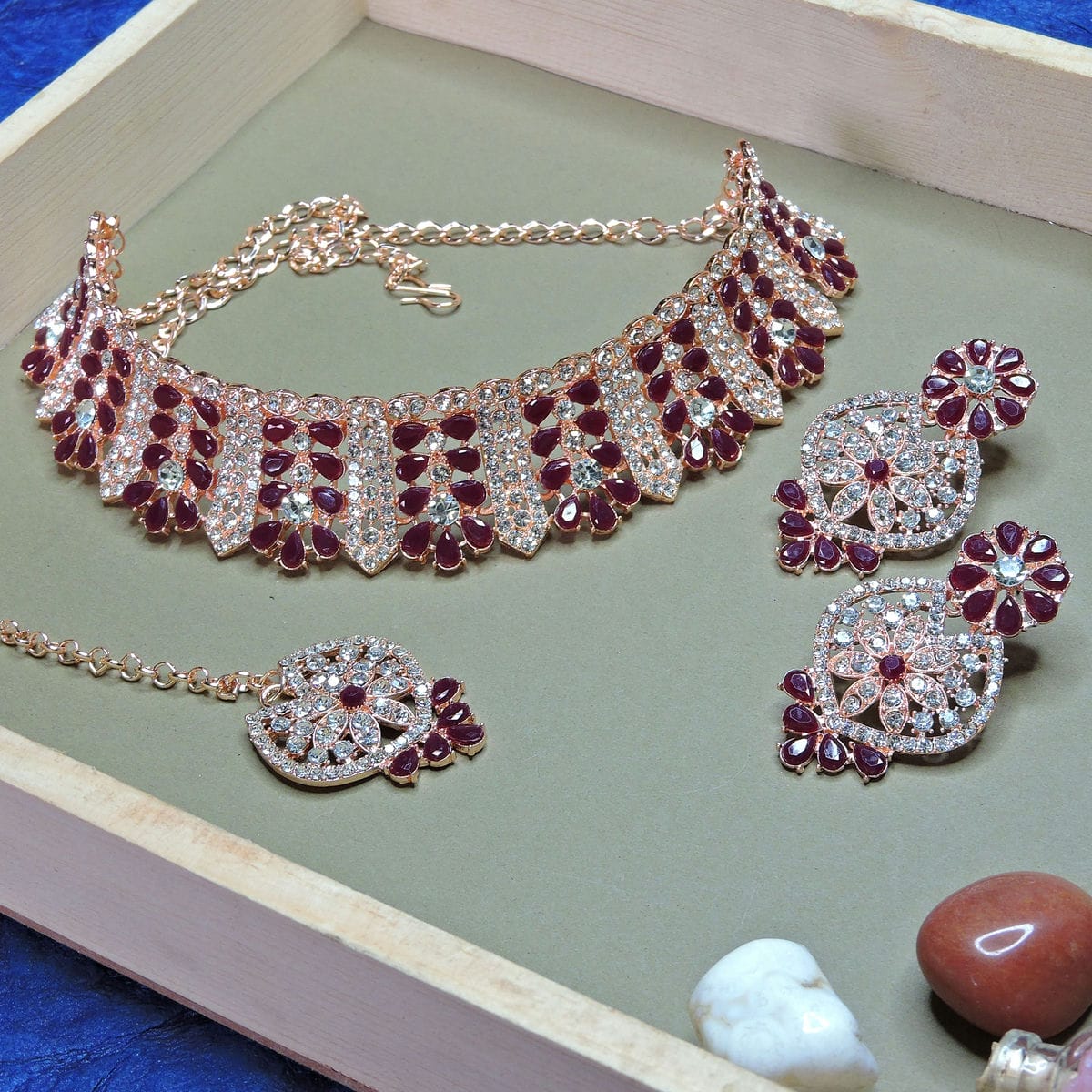 Alloy Choker Necklace Set In Maroon Colour