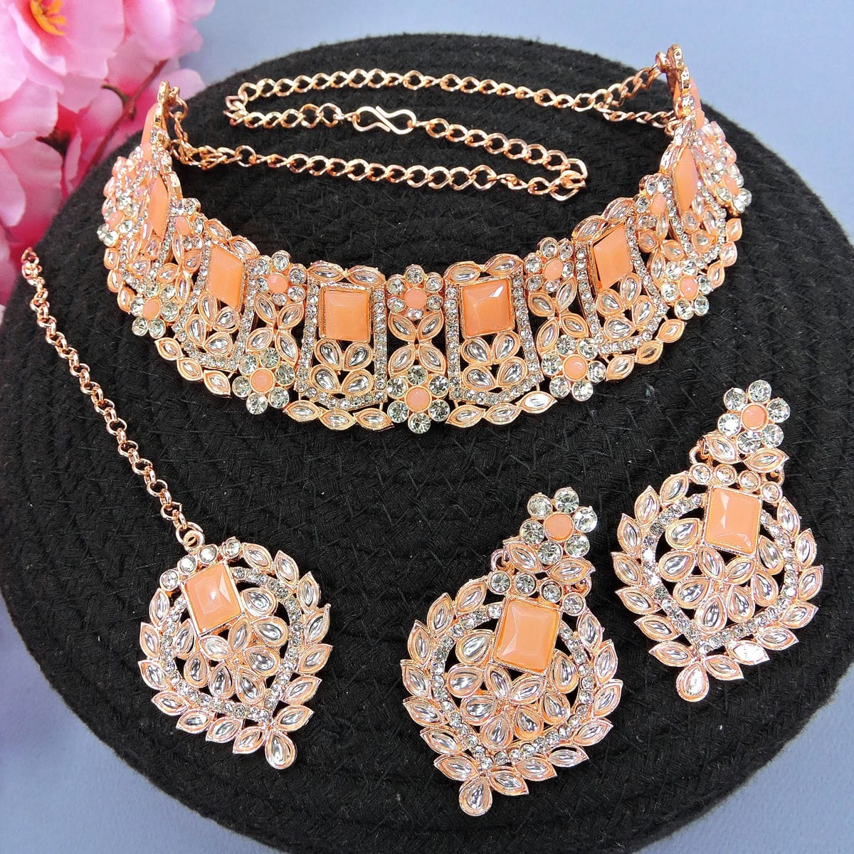 Alloy Choker Necklace Set In Peach Colour