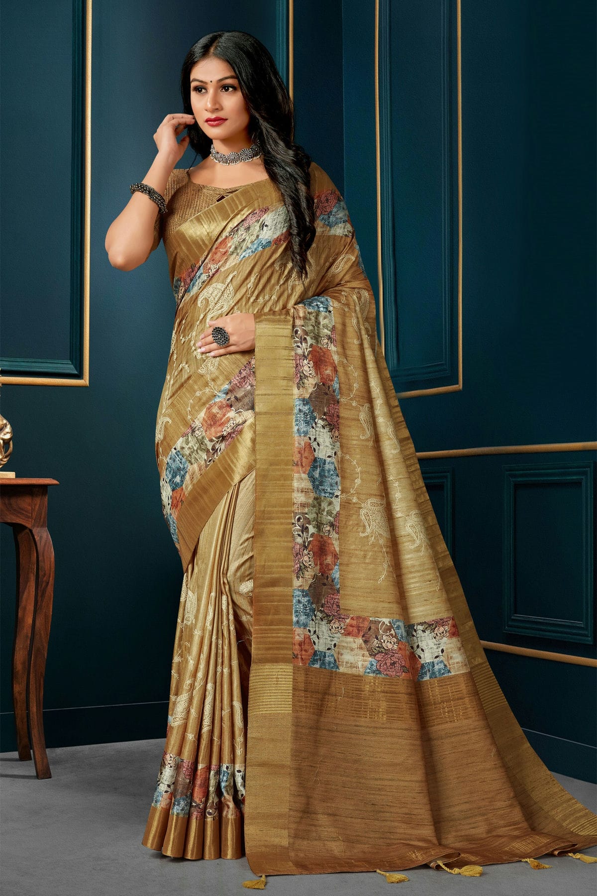 Beige Colour Kotha Silk Traditional Saree