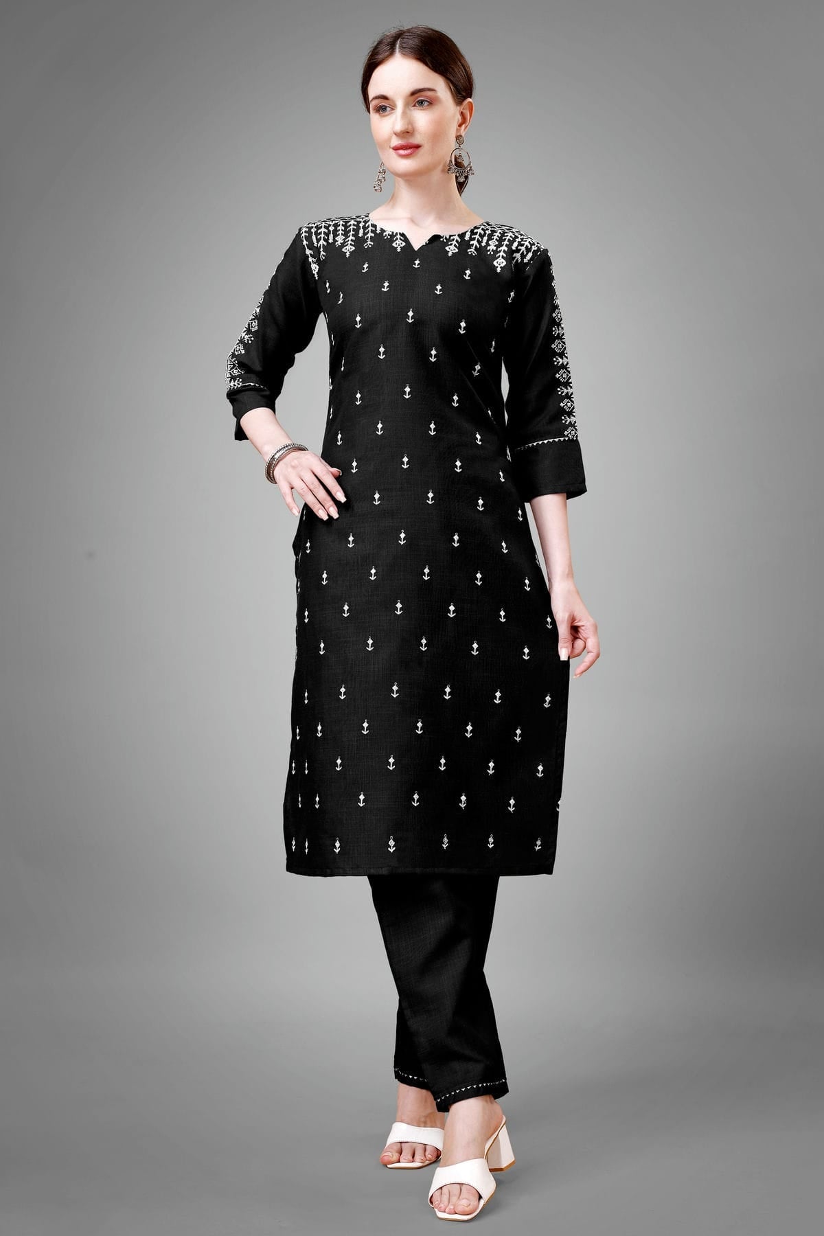 Black Colour Cotton Blend Kurta And Pant Set