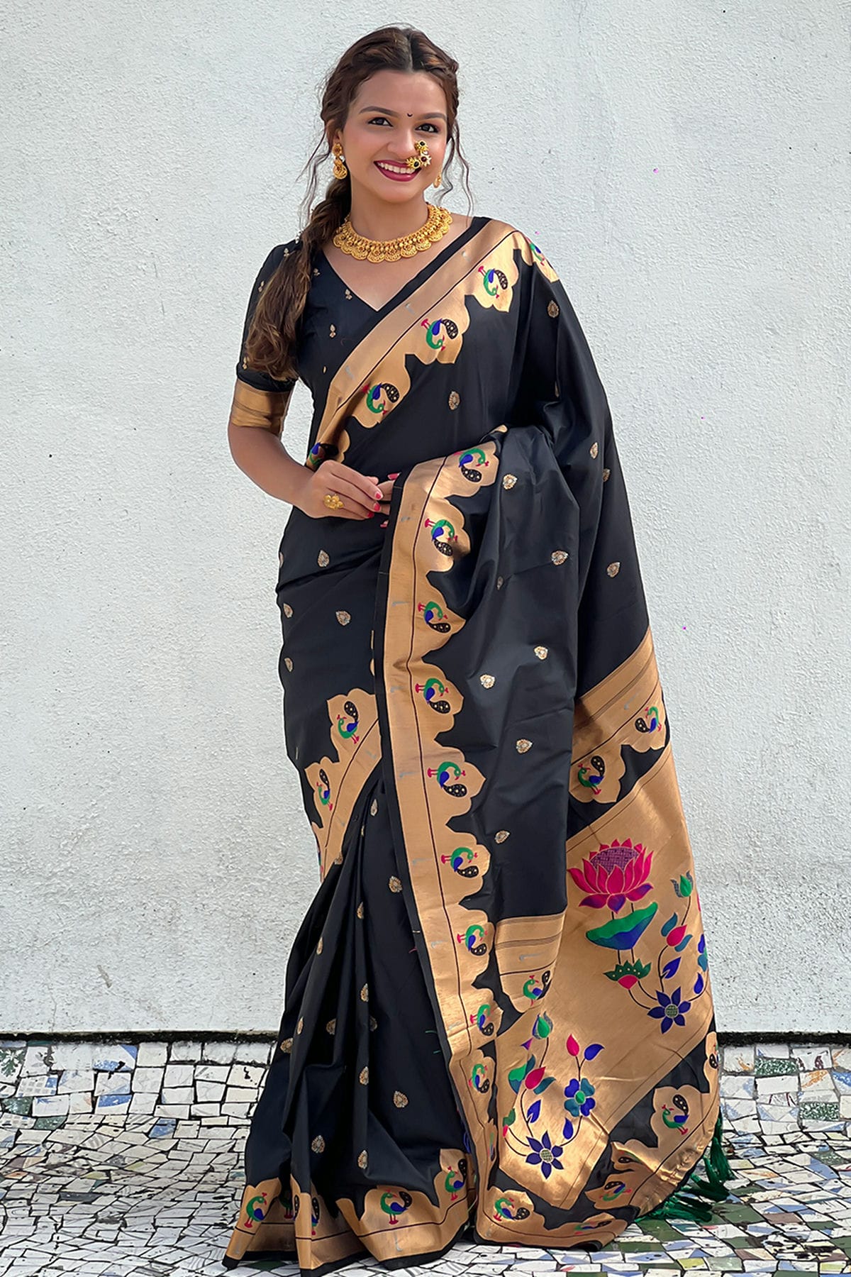 Black Colour Paithani Silk Paithani Saree