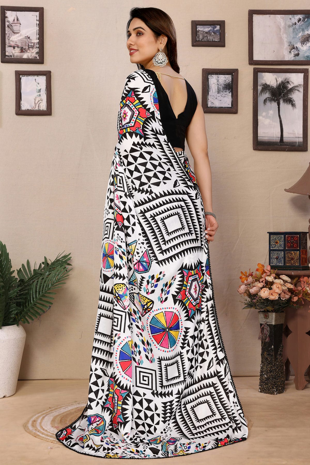 Black and White Colour Moss Printed Saree VSSD1180217