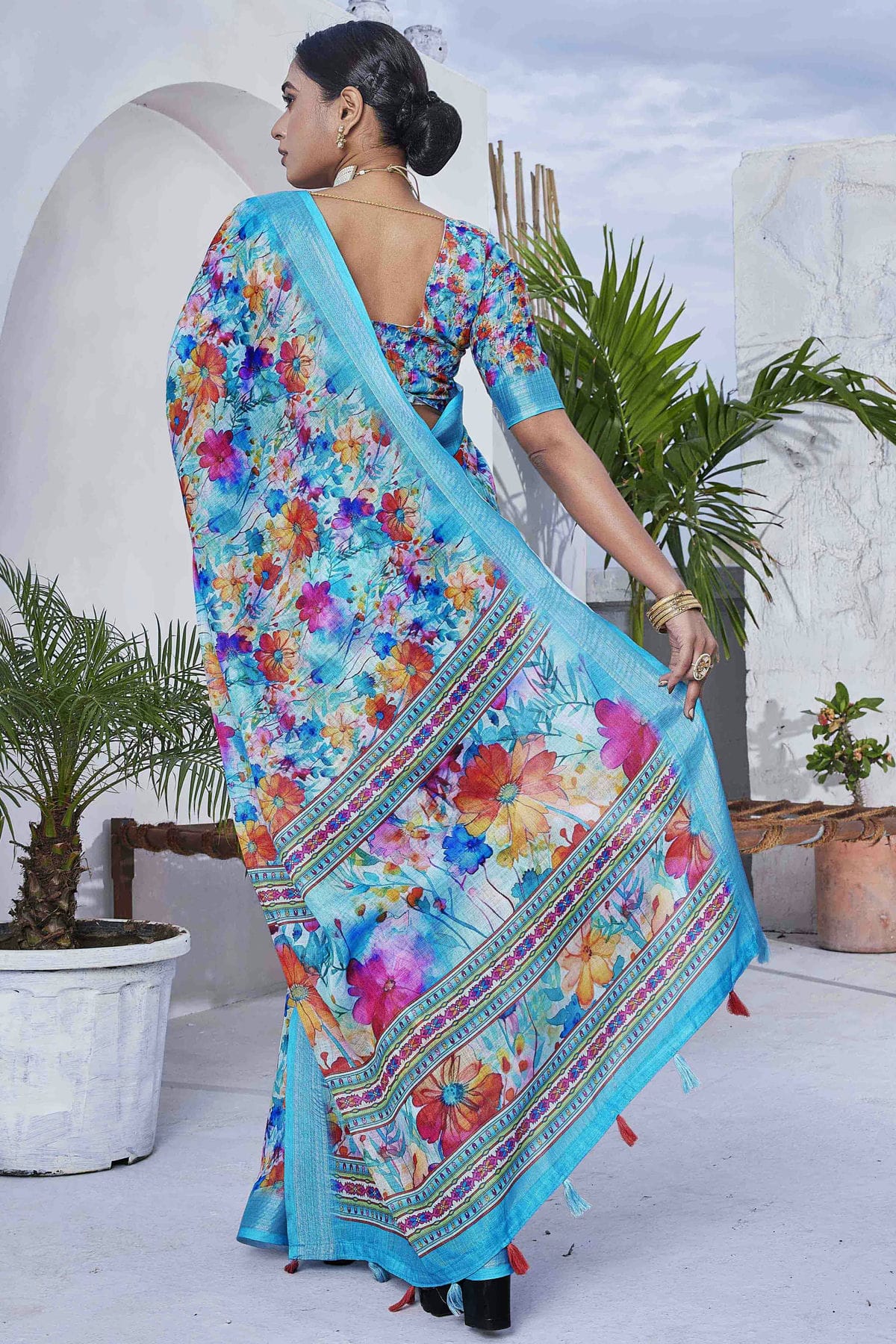 Blue Colour Linen Blend Printed Saree