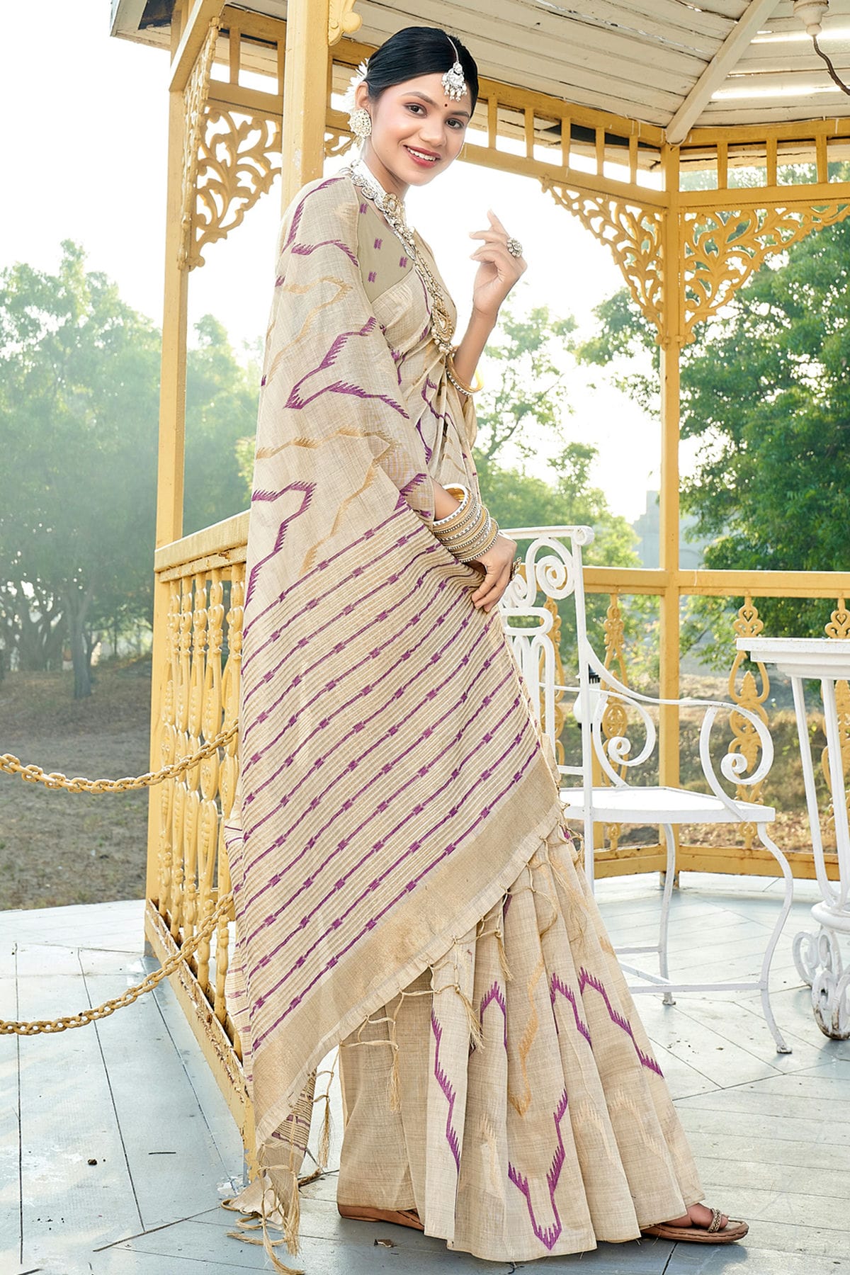 Cream Colour Woven Work Cotton Saree