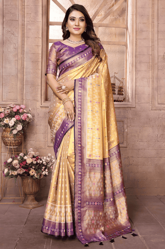 Cream-Colour-Woven-Work-Pure-Banarasi-Tissue-Silk-Traditional-Saree-VSSD1250302