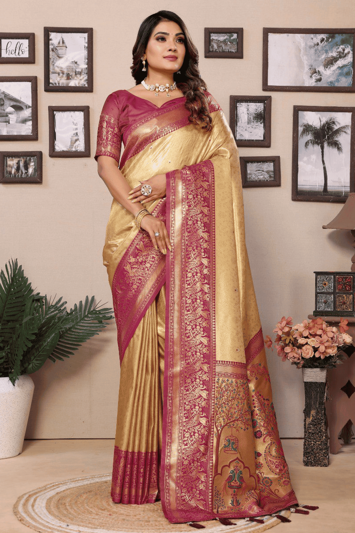 Cream-Colour-Woven-Work-Pure-Banarasi-Tissue-Silk-Traditional-Saree-VSSD1250305