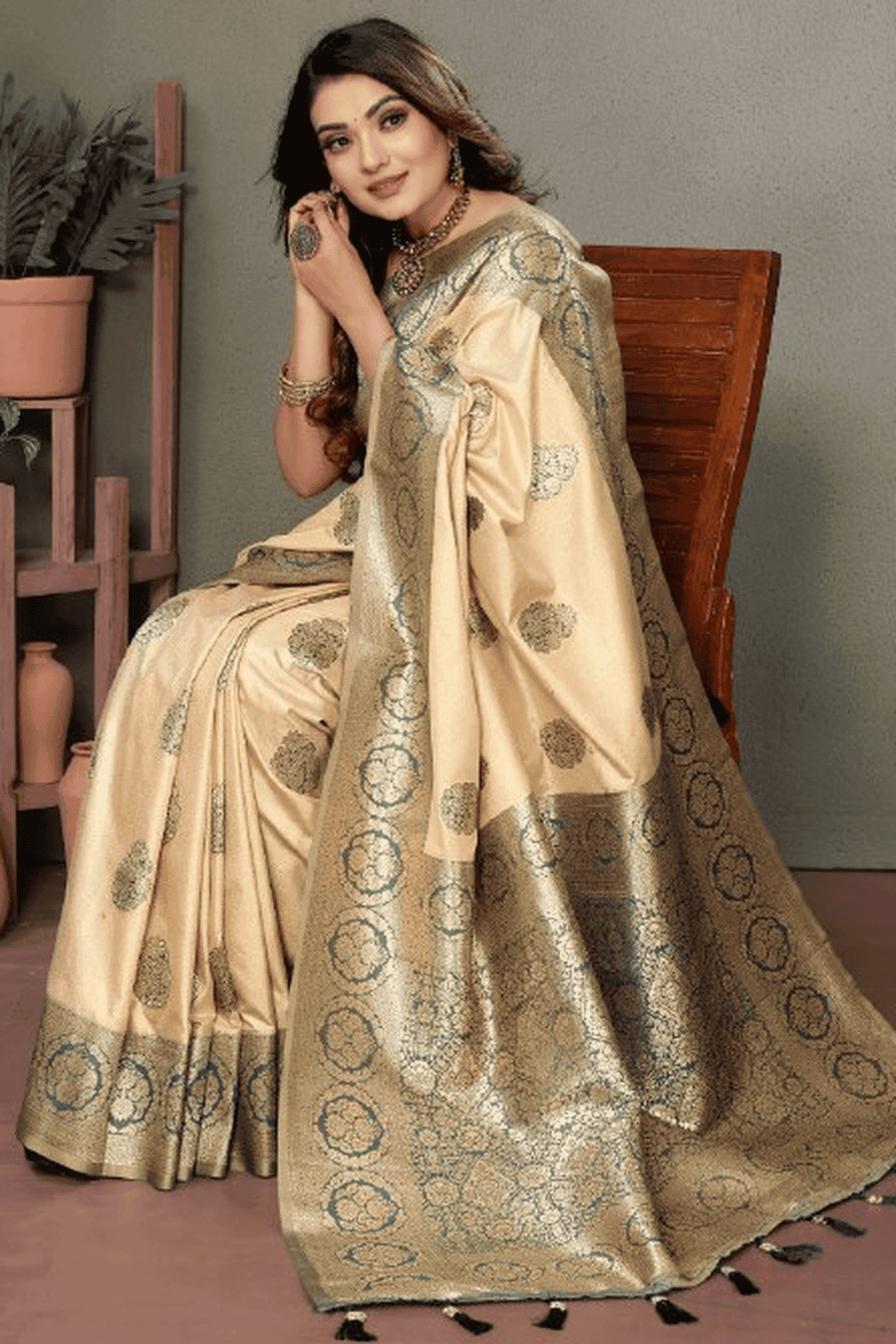 Cream Colour Woven Work Viscose Silk Traditional Saree VSSD1250261