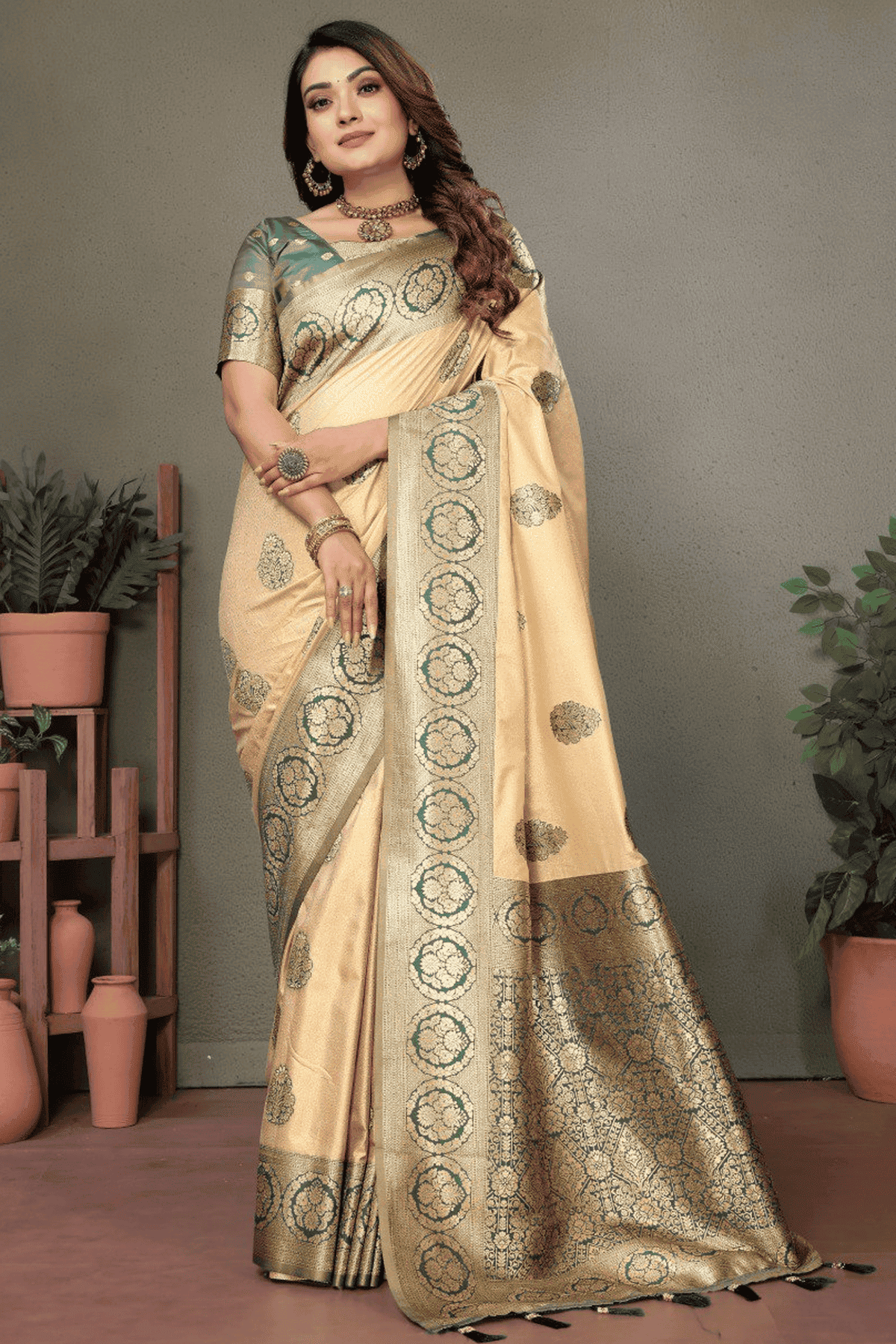 Cream-Colour-Woven-Work-Viscose-Silk-Traditional-Saree-VSSD1250261