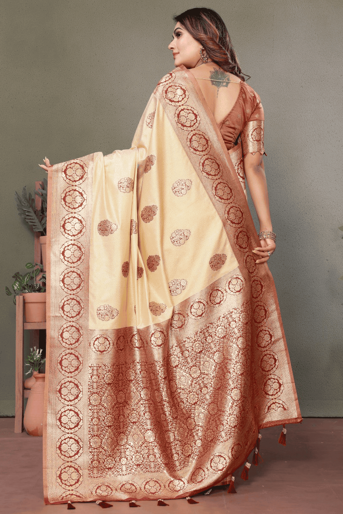 Cream Colour Woven Work Viscose Silk Traditional Saree VSSD1250262