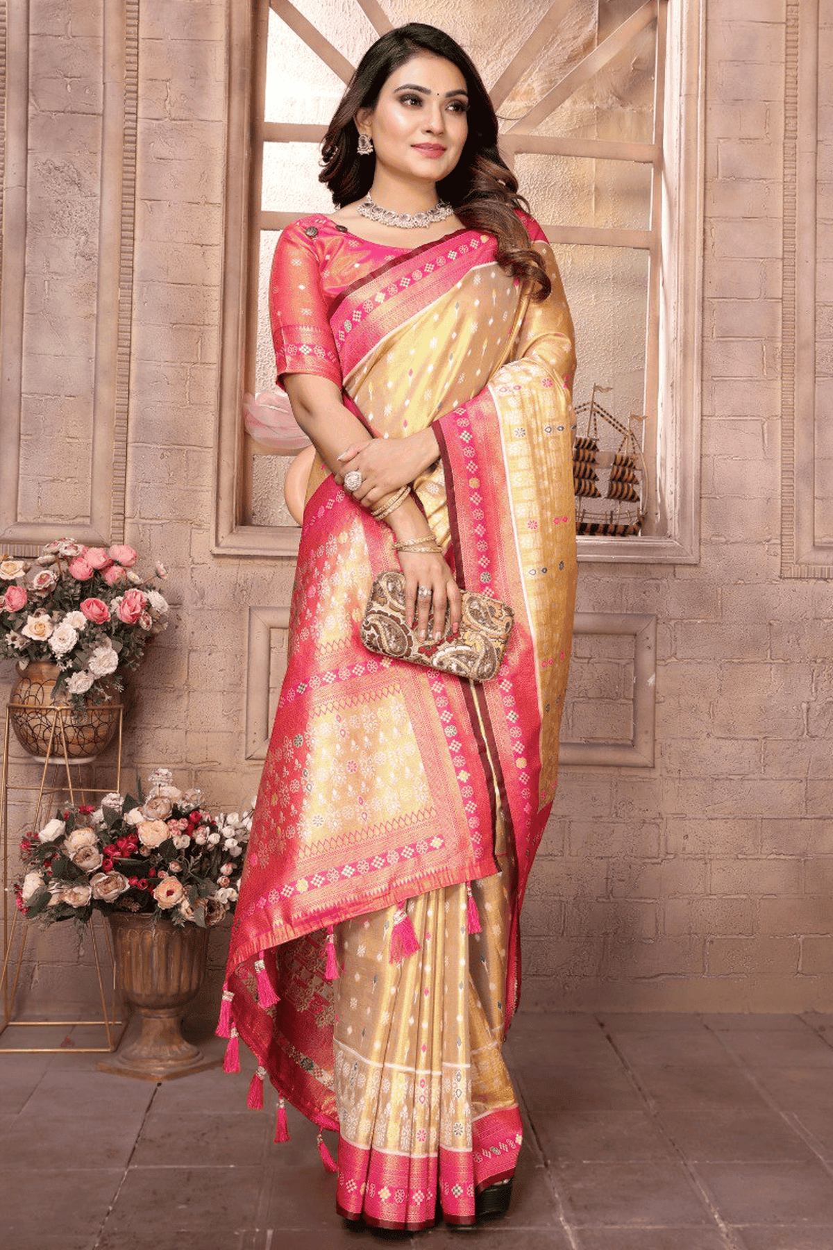 Gold Colour Woven Work Pure Banarasi Tissue Silk Traditional Saree VSSD1250301