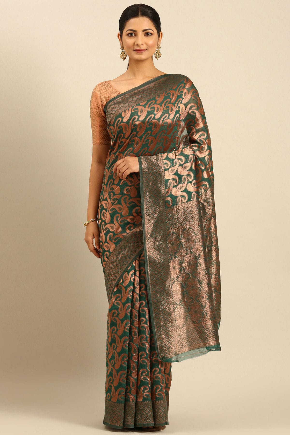 Green Colour Cotton Traditional Saree