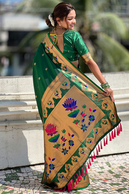 Green Colour Paithani Silk Paithani Saree VSSD1110951