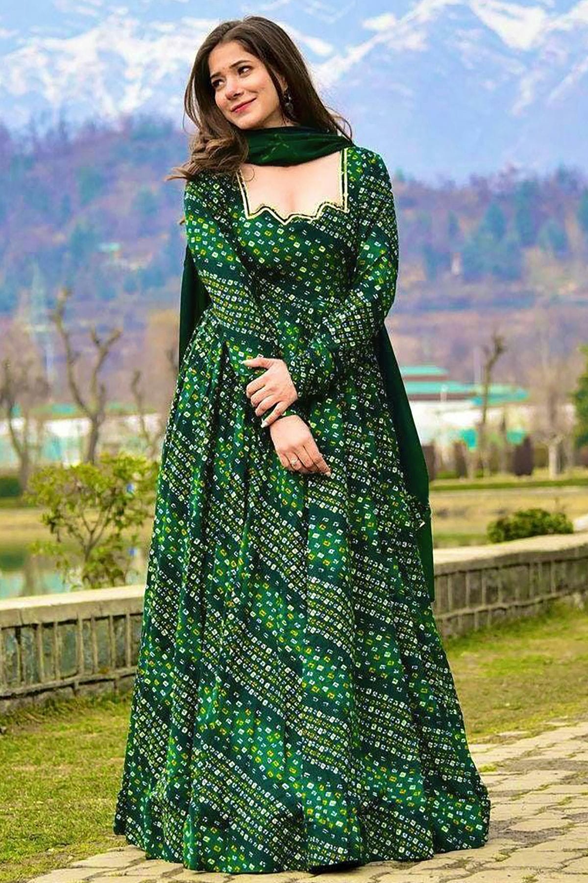 Green Colour Rayon Stitched Gown VSGW1112313