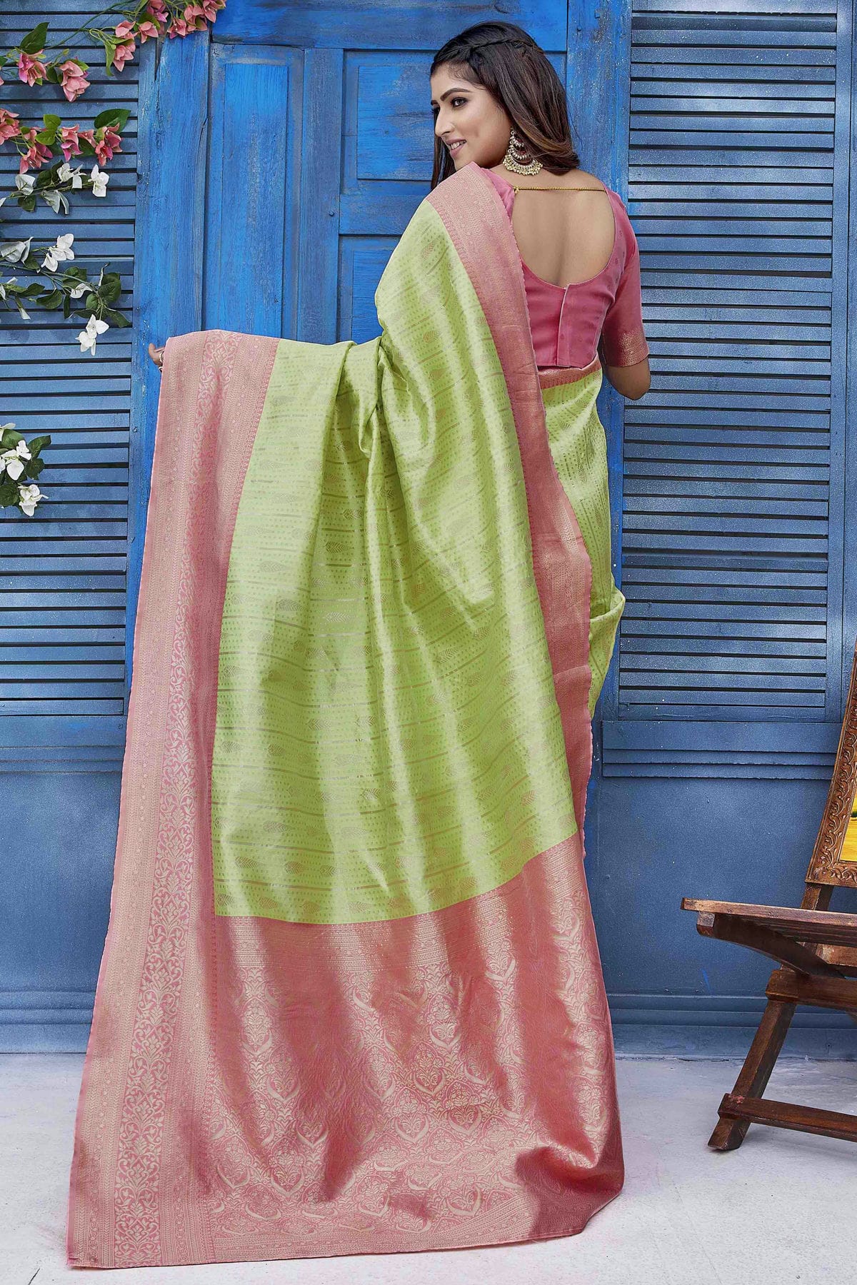 Green Colour Silk Blend Traditional Saree