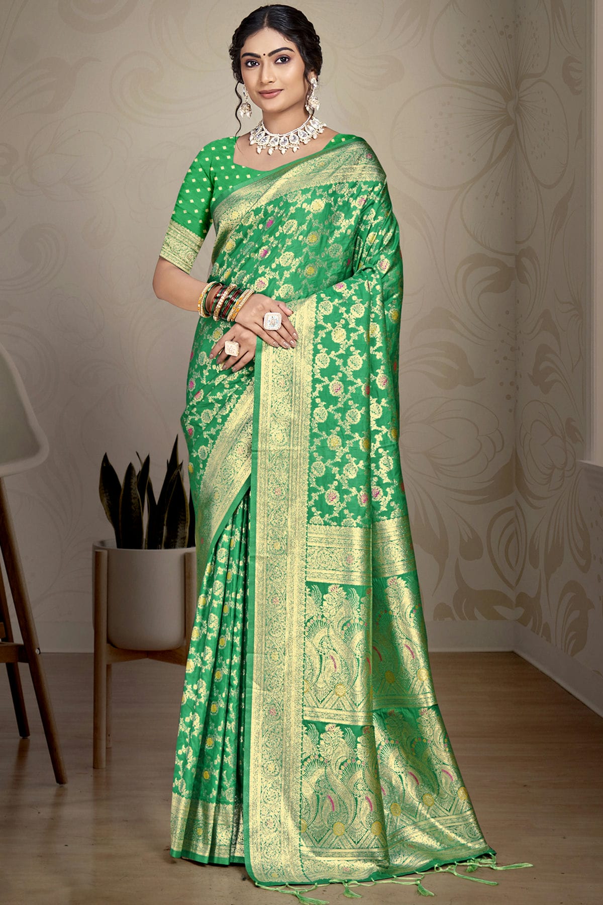 Green Colour Silk Traditional Saree