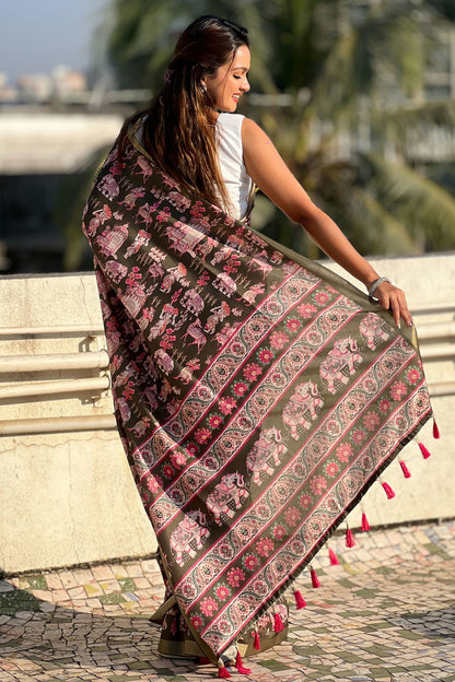 Green Colour Tussar Silk Traditional Saree