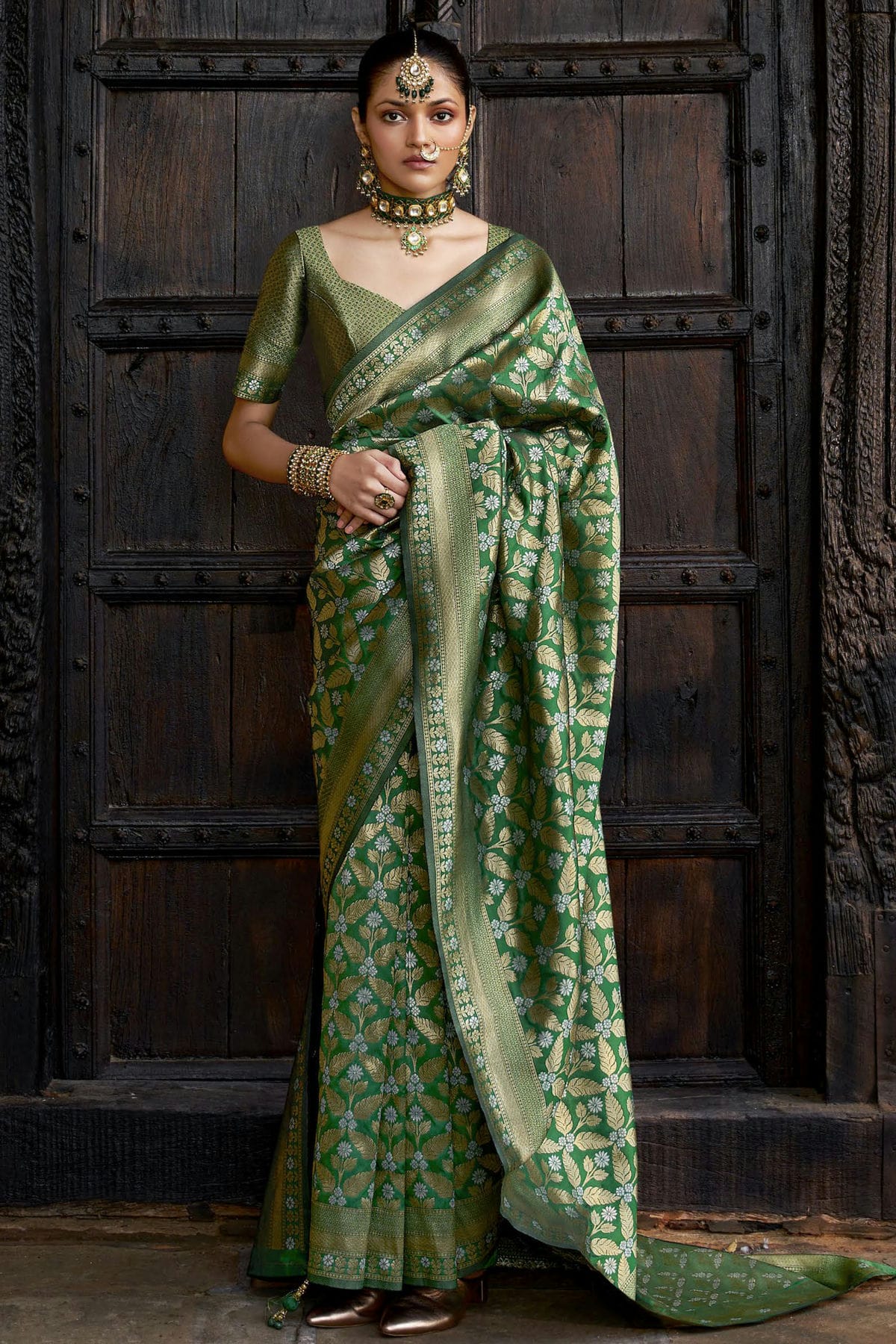 Green Colour Viscose Silk Traditional Saree