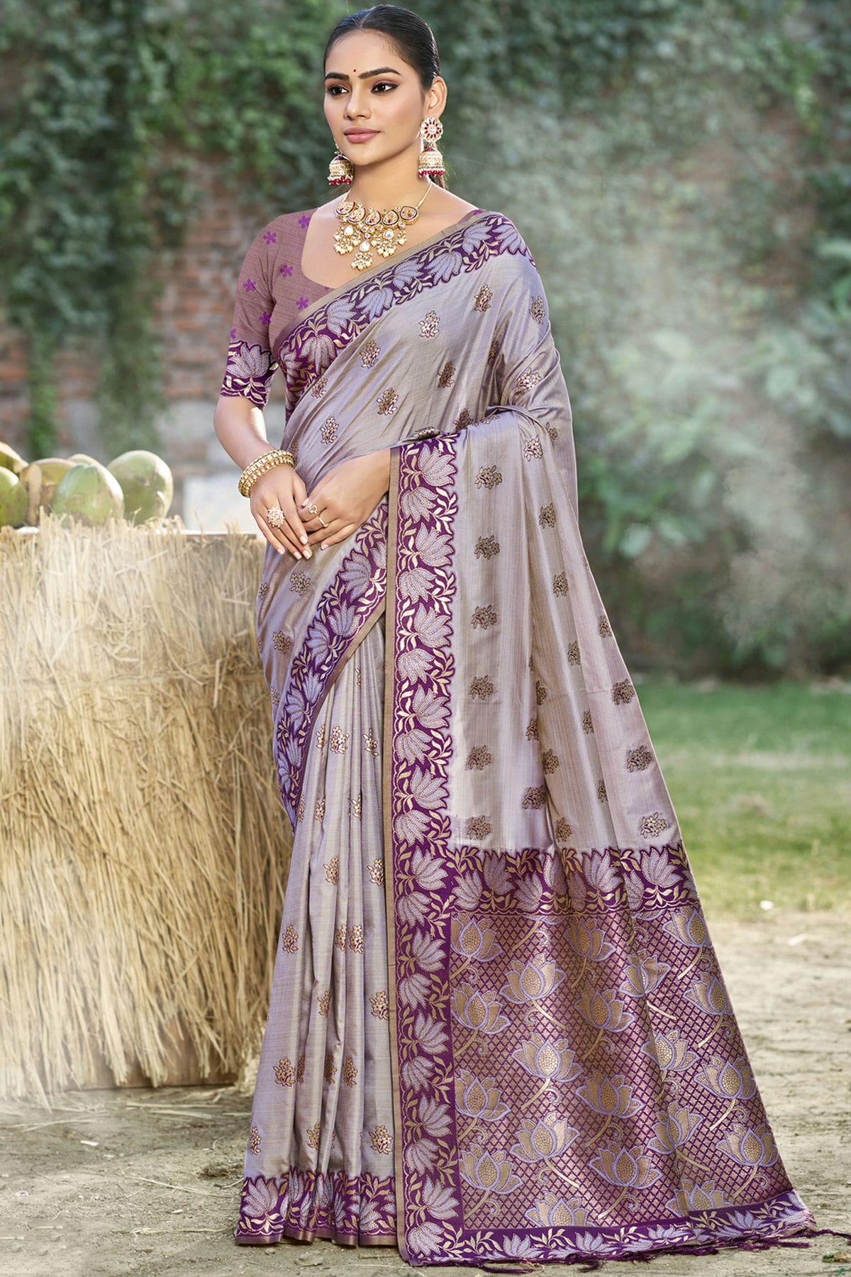 Grey-Colour-Woven-Work-Silk-Traditional-Saree-VSSD1103352