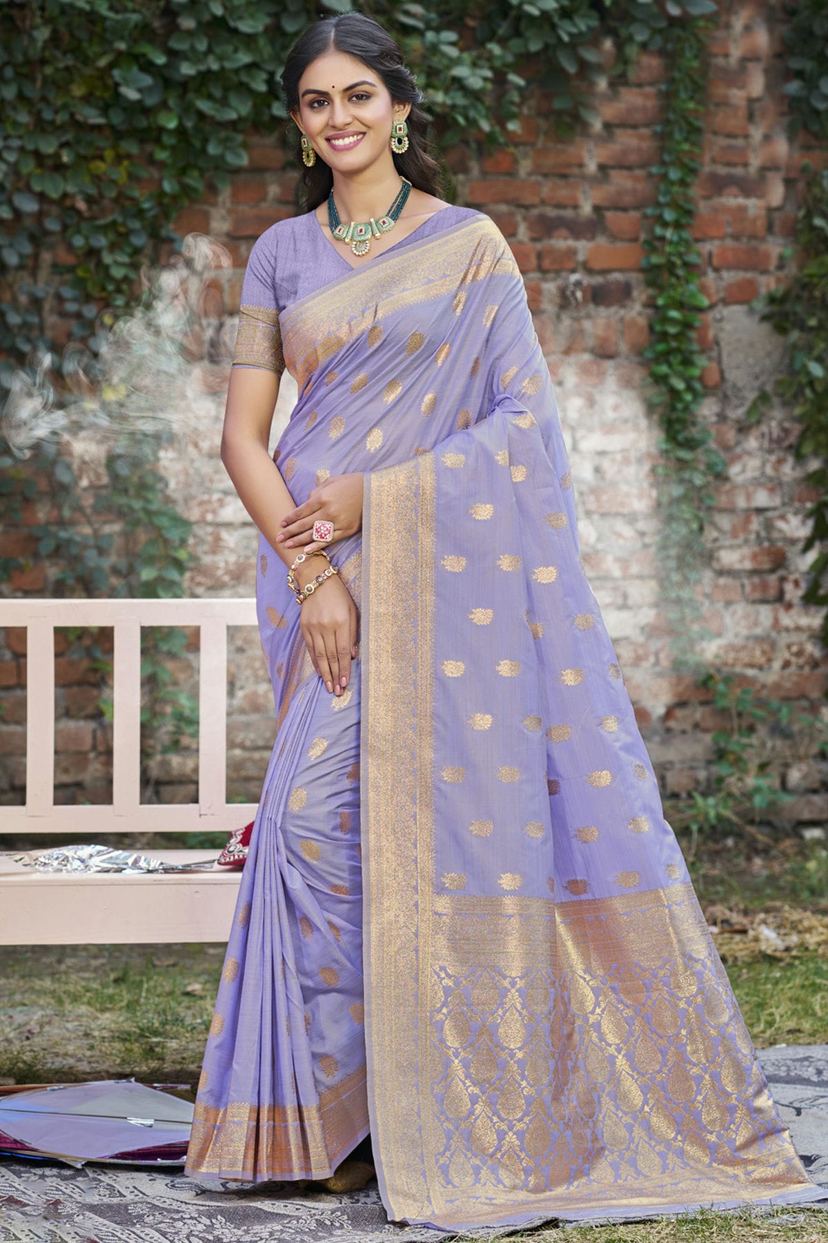 Lavender-Colour-Woven-Work-Silk-Traditional-Saree-VSSD1103266