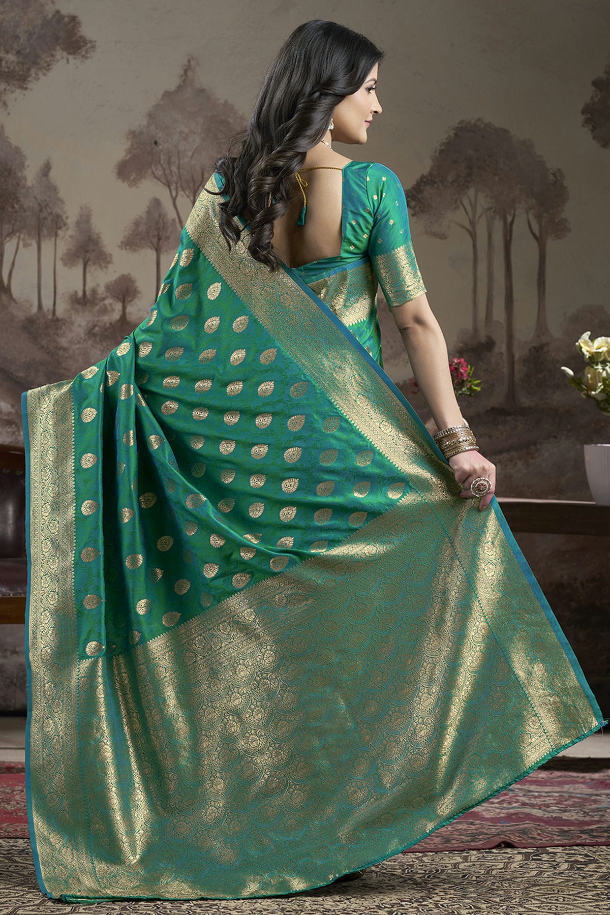 Light Green Colour Lichi Silk Traditional Saree