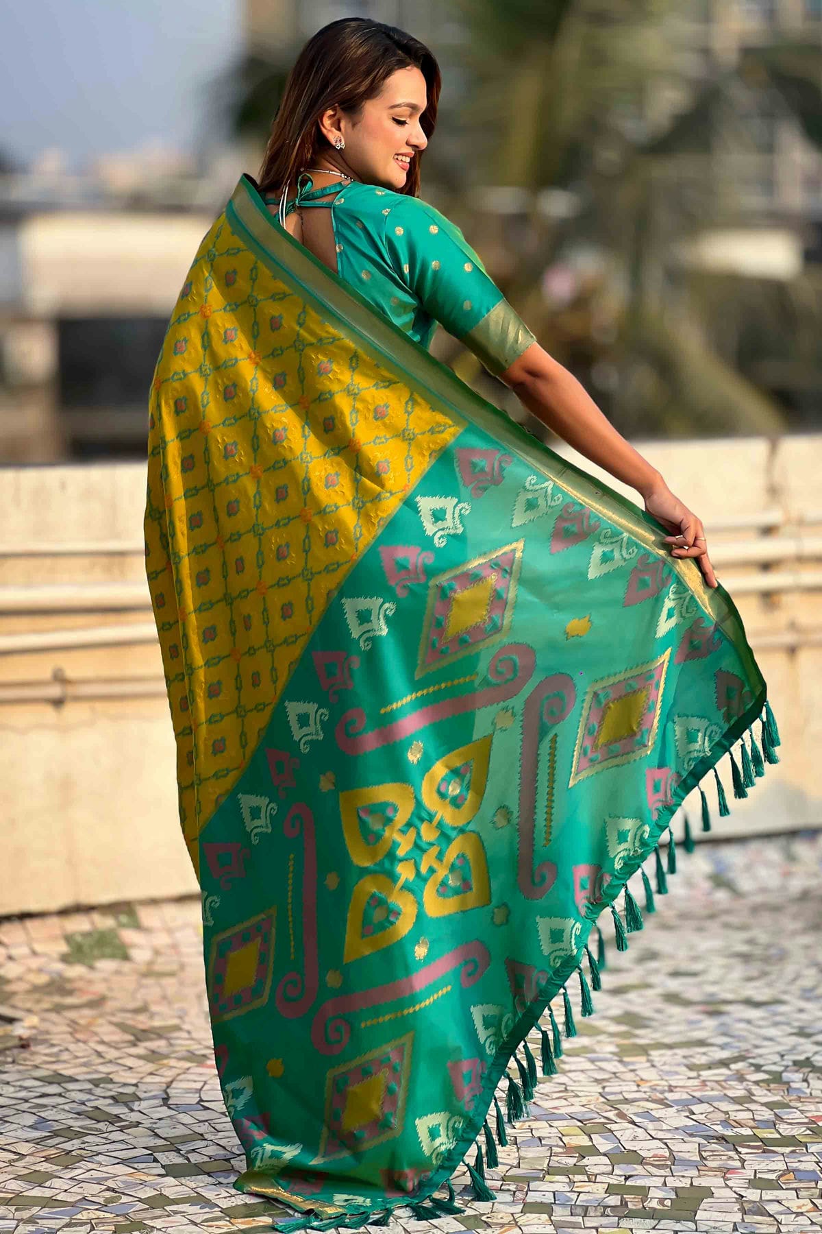 Light Green Colour Patola Silk Traditional Saree VSSD1112668