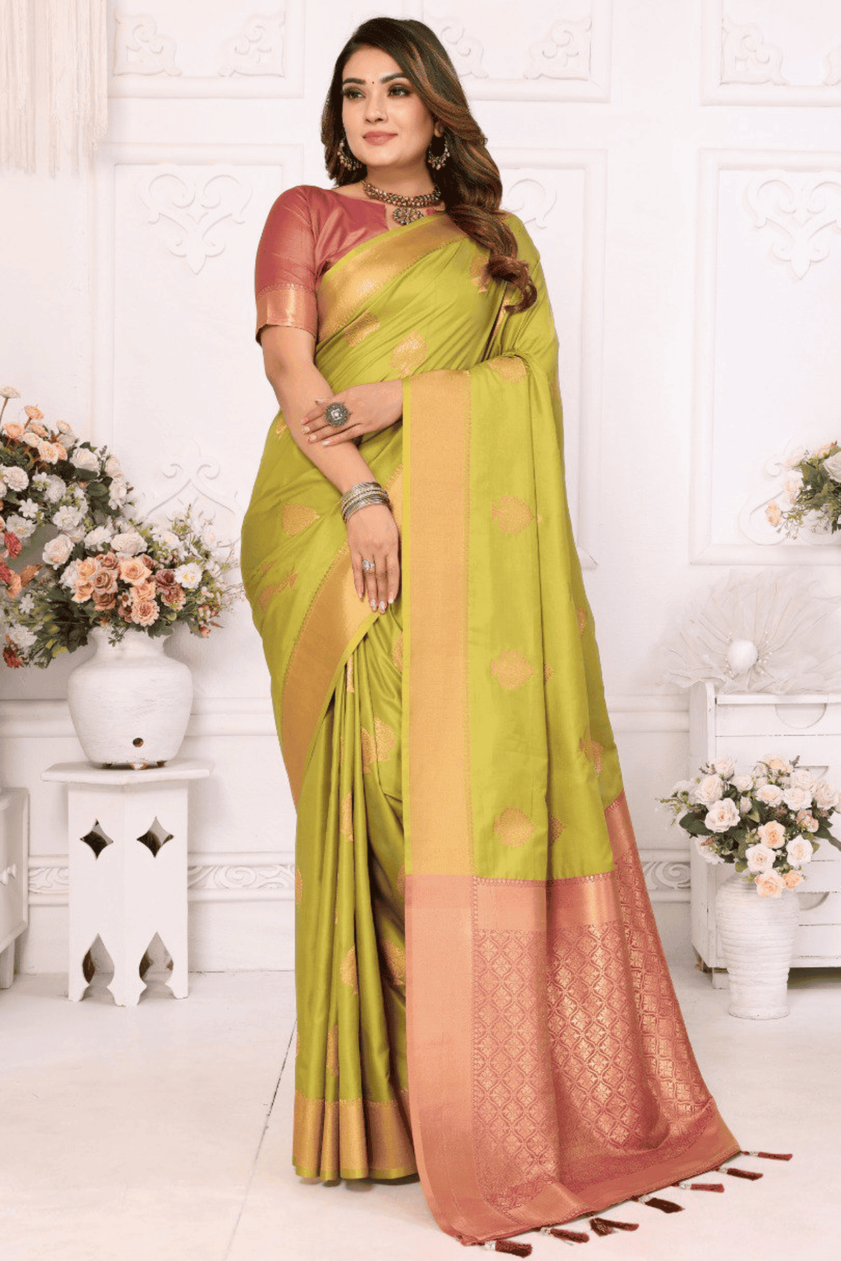 Light-Green-Colour-Woven-Work-Lichi-Soft-Silk-Traditional-Saree-VSSD1250312