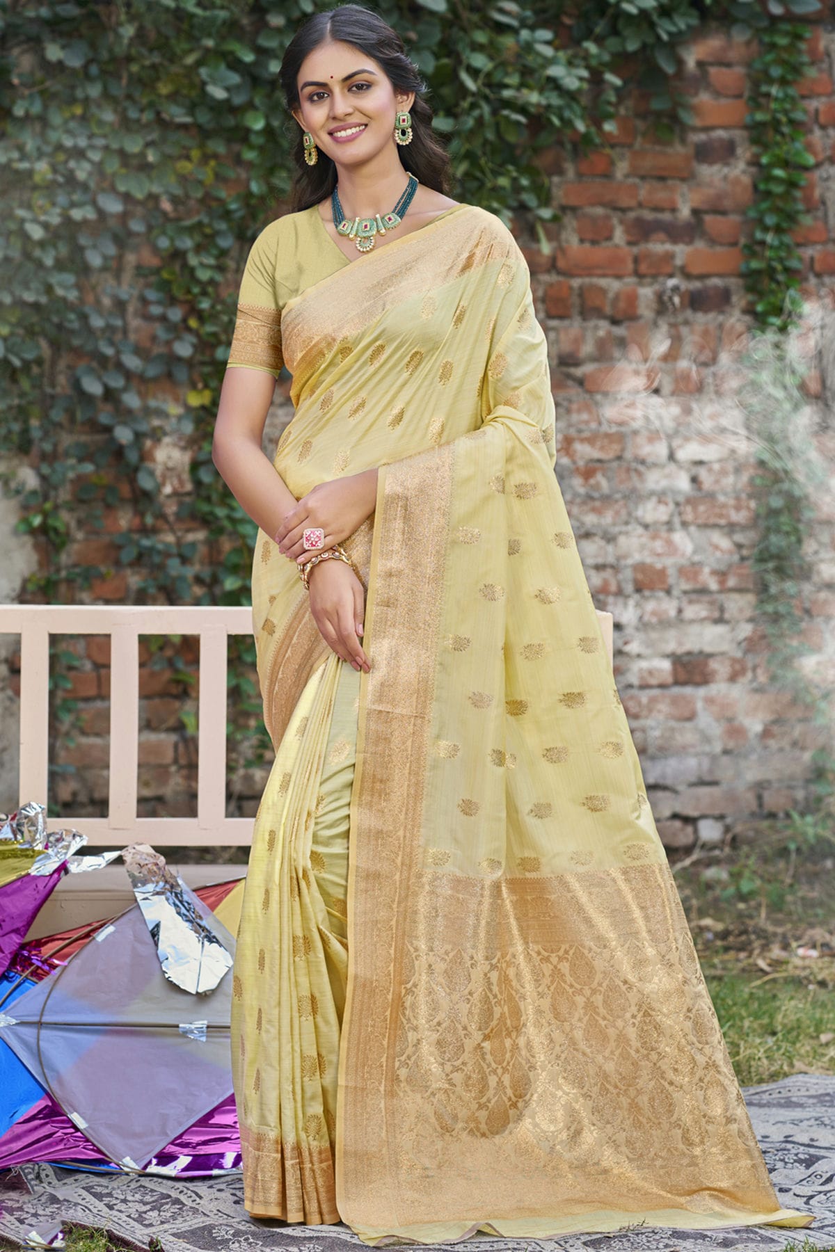 Light-Green-Colour-Woven-Work-Silk-Traditional-Saree-VSSD1103270