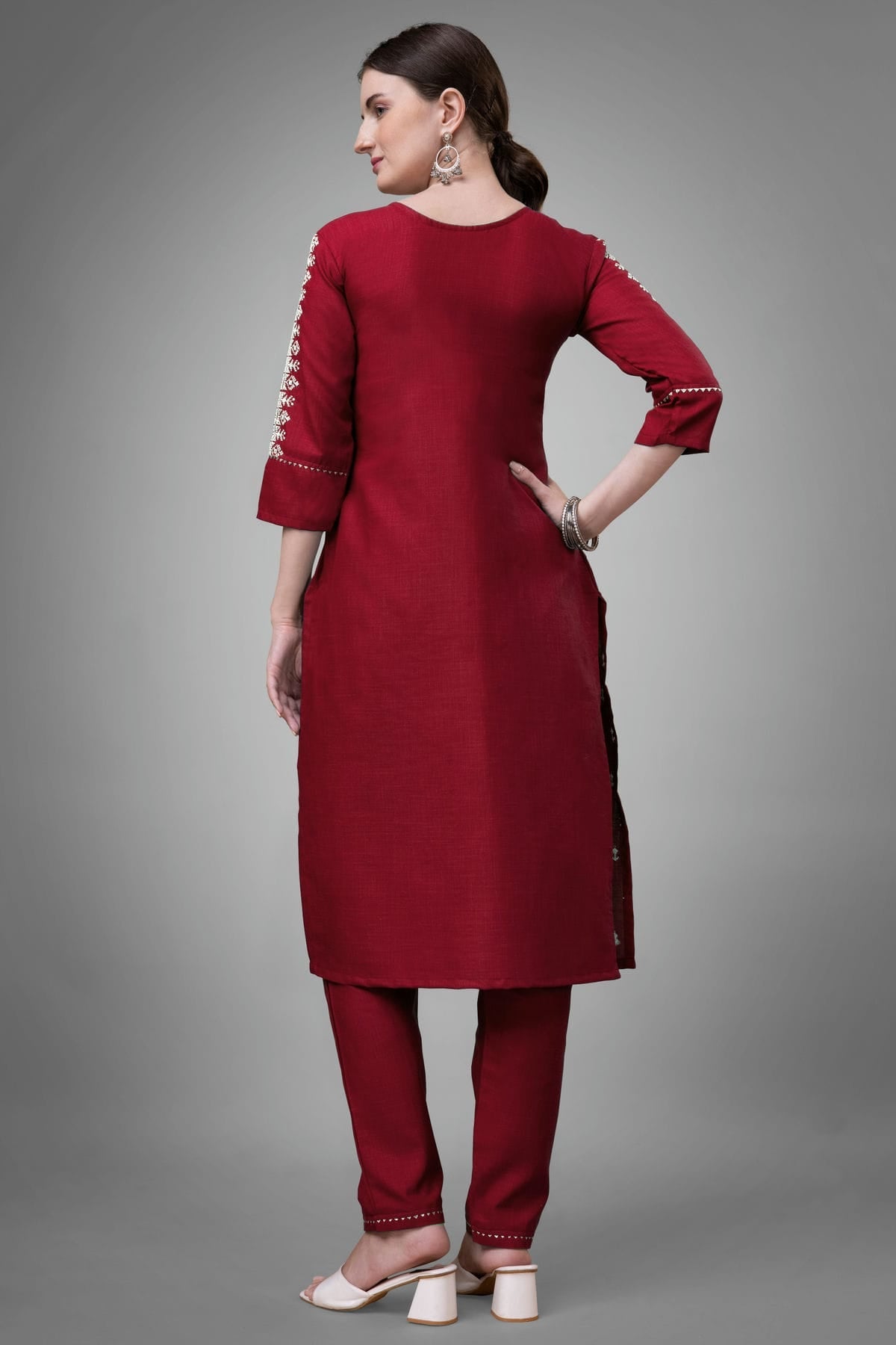 Maroon Colour Cotton Blend Kurta And Pant Set VSKR1111326