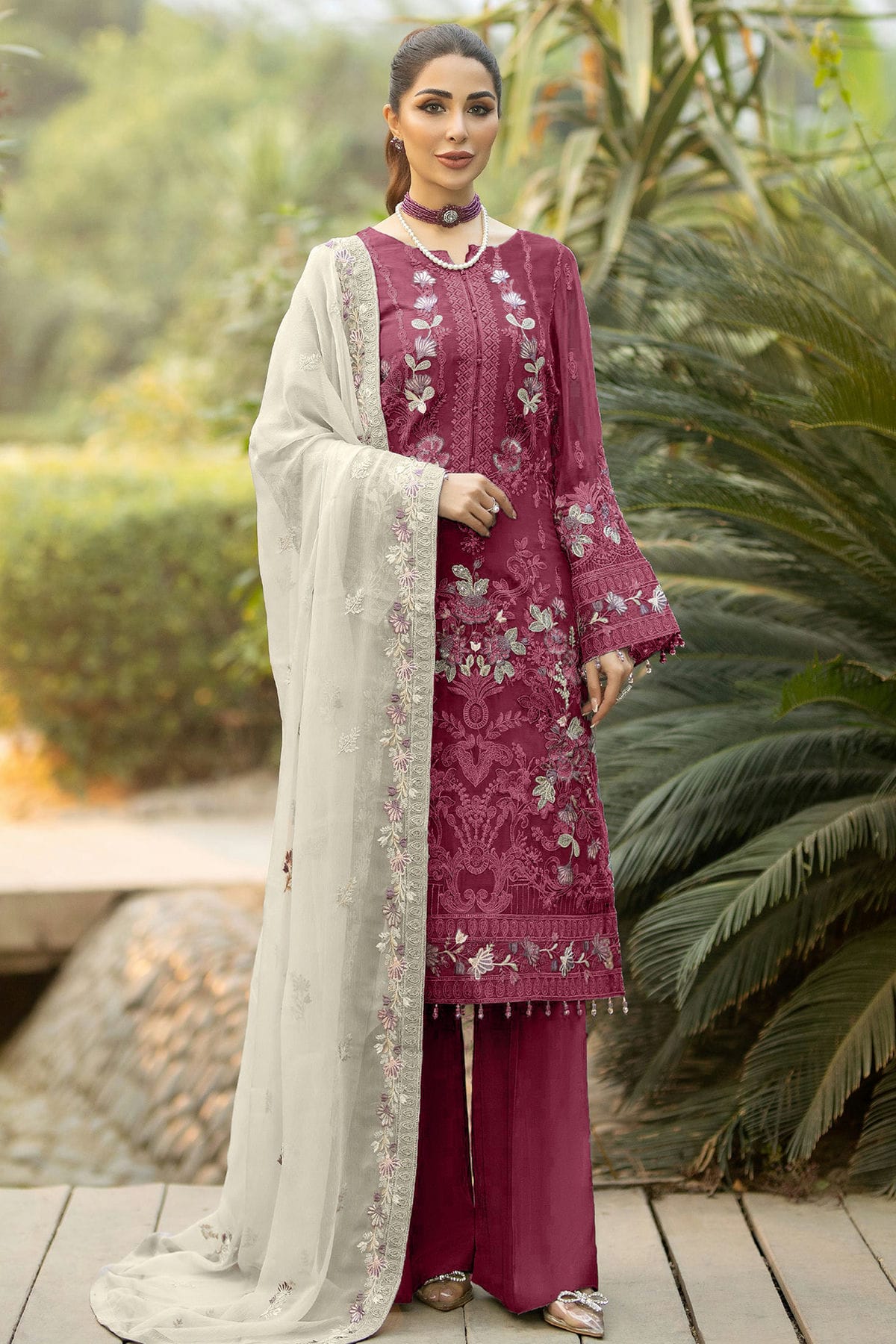 Maroon Colour Georgette Semi Stitched Pakistani Suit