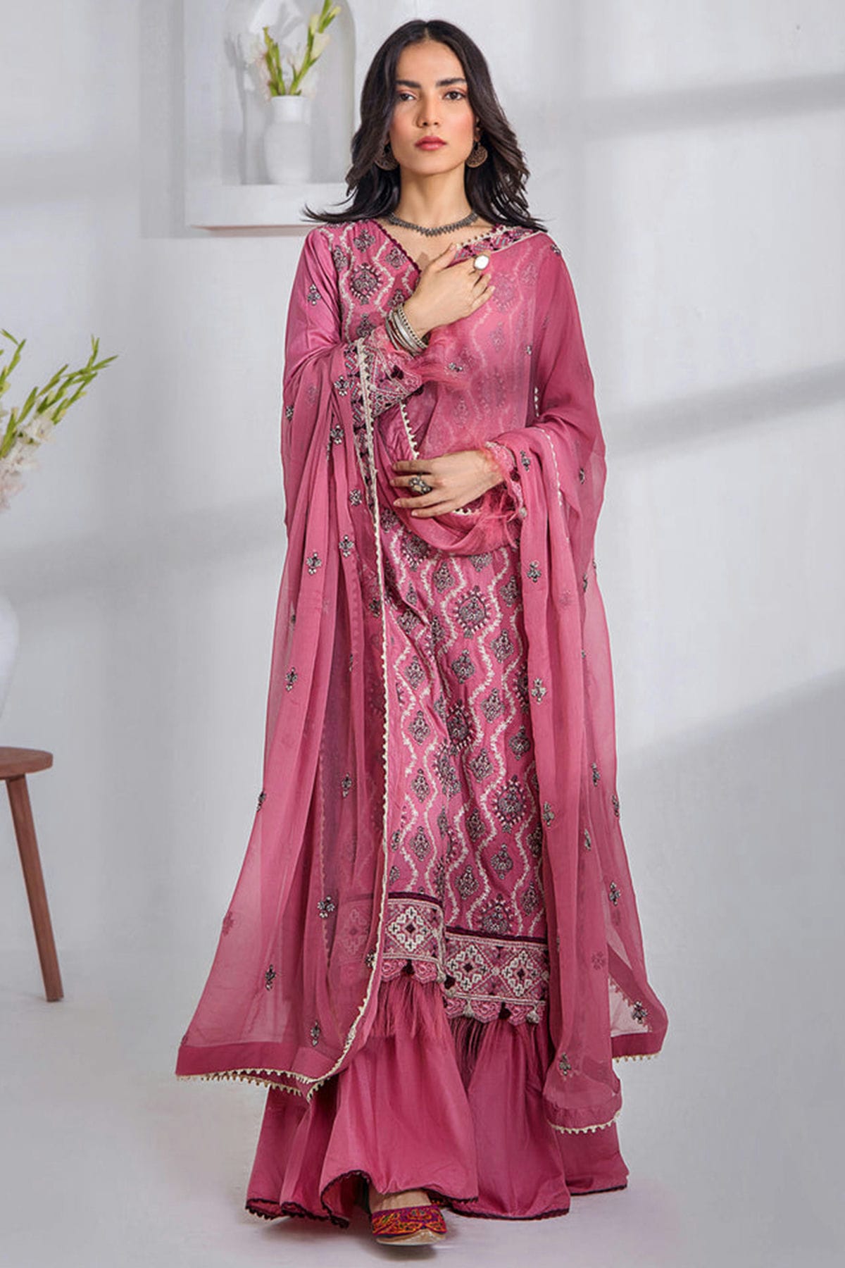 Mauve Colour Cotton Semi Stitched Pakistani Suit