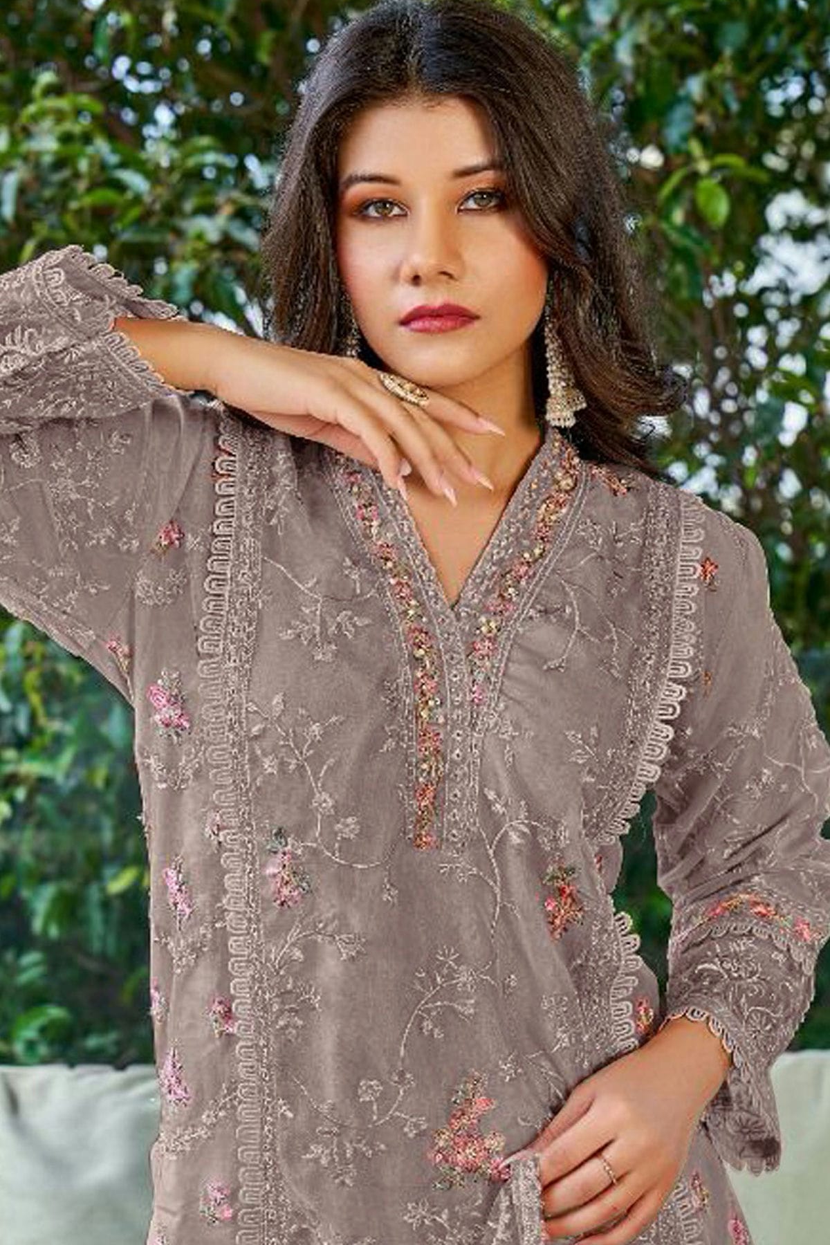 Mauve Colour Georgette Pakistani Suit