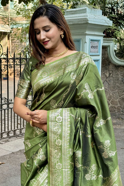 Mehendi Green Colour Banarasi Silk Traditional Saree