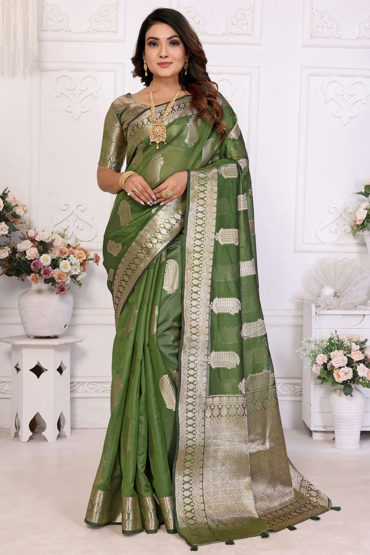 Mehendi-Green-Colour-Organza-Traditional-Saree-VSSD1112718