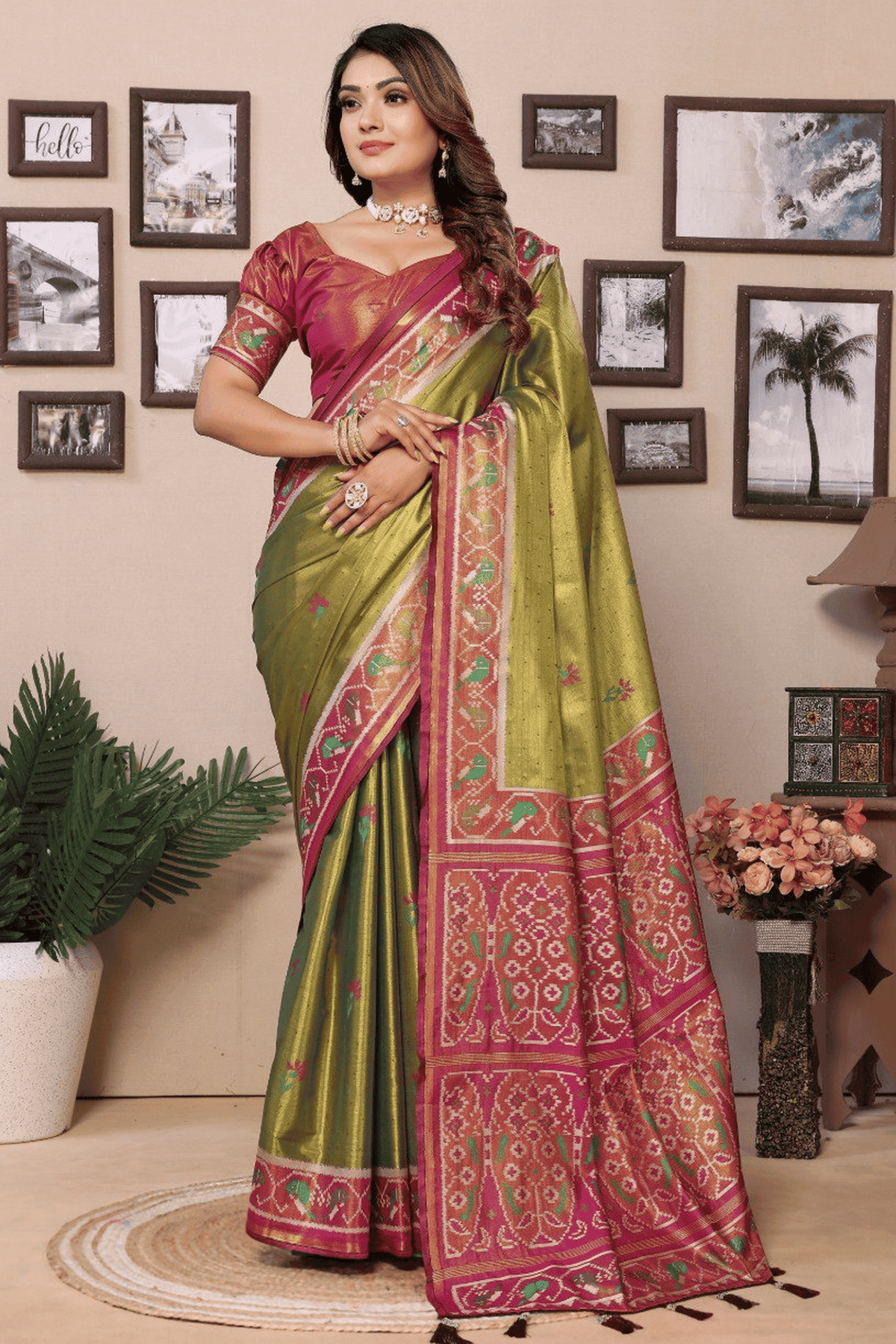 Mehendi-Green-Colour-Woven-Work-Pure-Banarasi-Tissue-Silk-Traditional-Saree-VSSD1250296