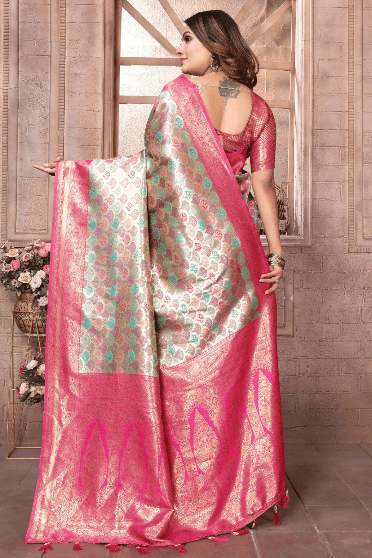 Multicolour Woven Work Banarasi Silk Traditional Saree VSSD1250237