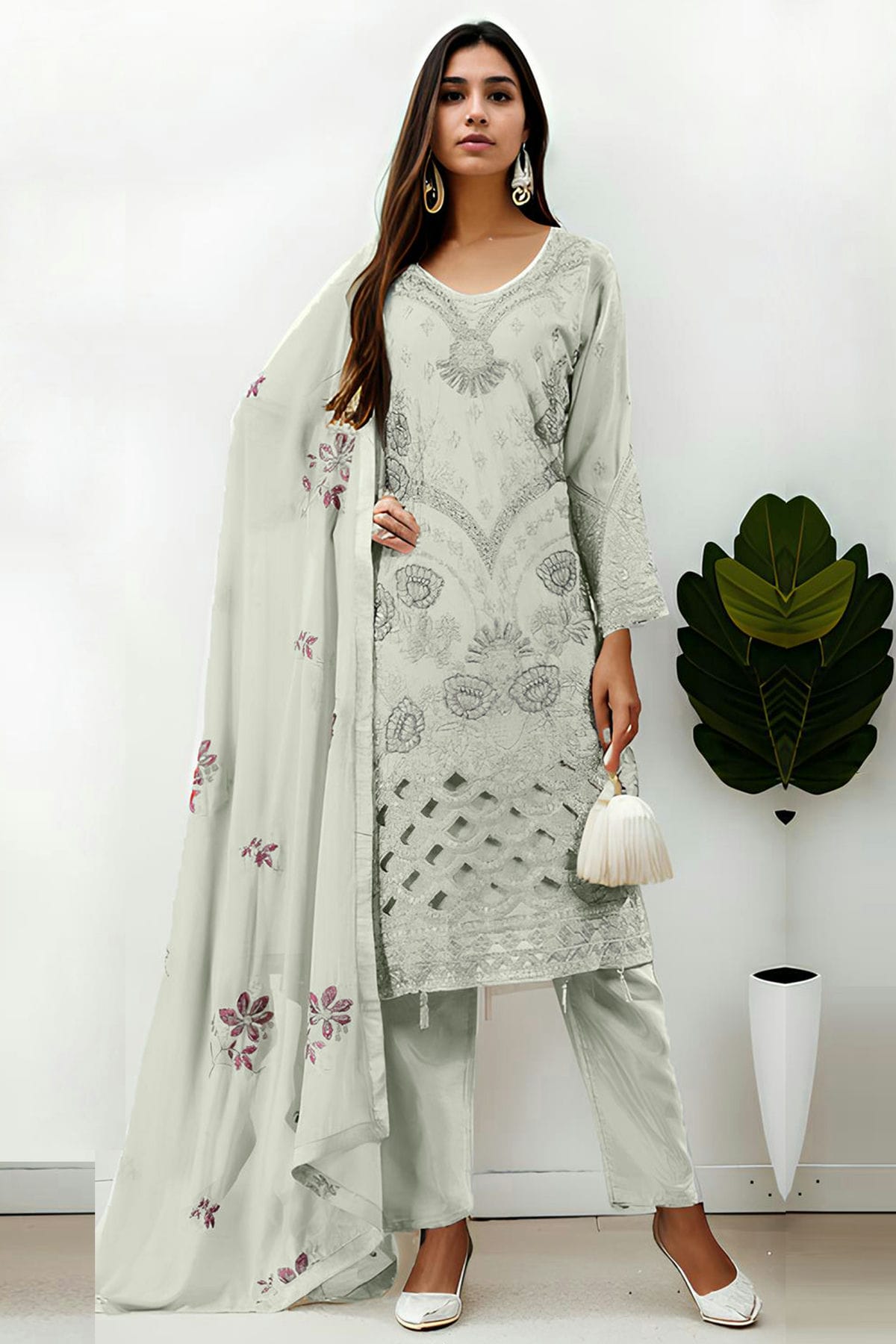 Off White Colour Georgette Semi Stitched Pakistani Suit