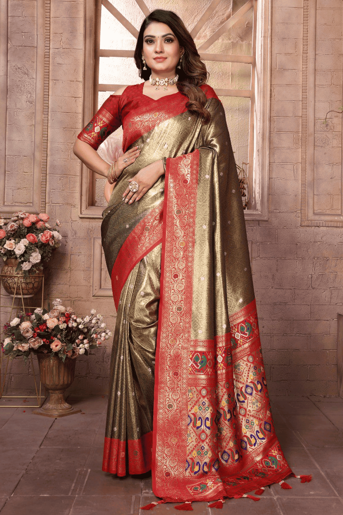 Olive-Green-Colour-Woven-Work-Pure-Banarasi-Tissue-Silk-Traditional-Saree-VSSD1250328