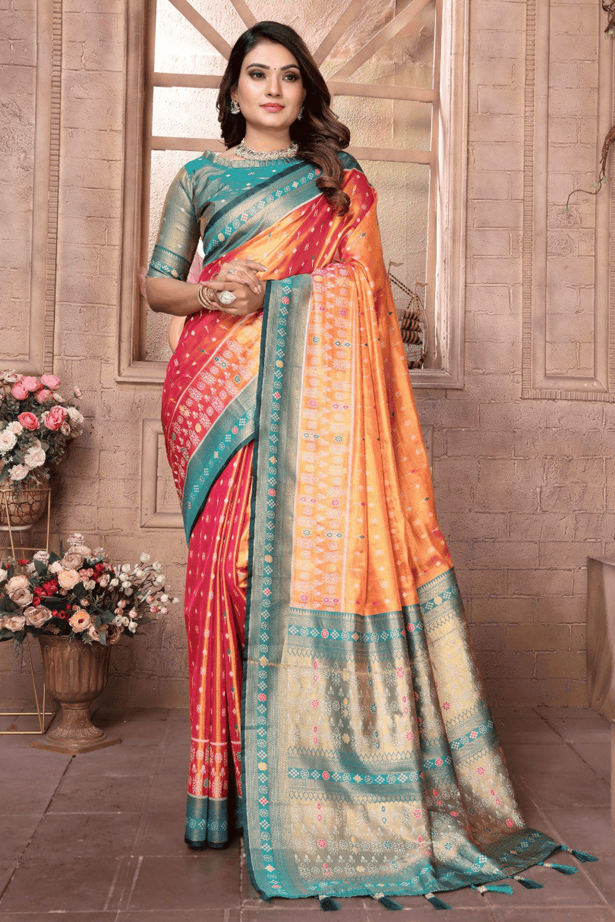 Orange-and-Pink-Colour-Woven-Work-Pure-Banarasi-Tissue-Silk-Traditional-Saree-VSSD1250298