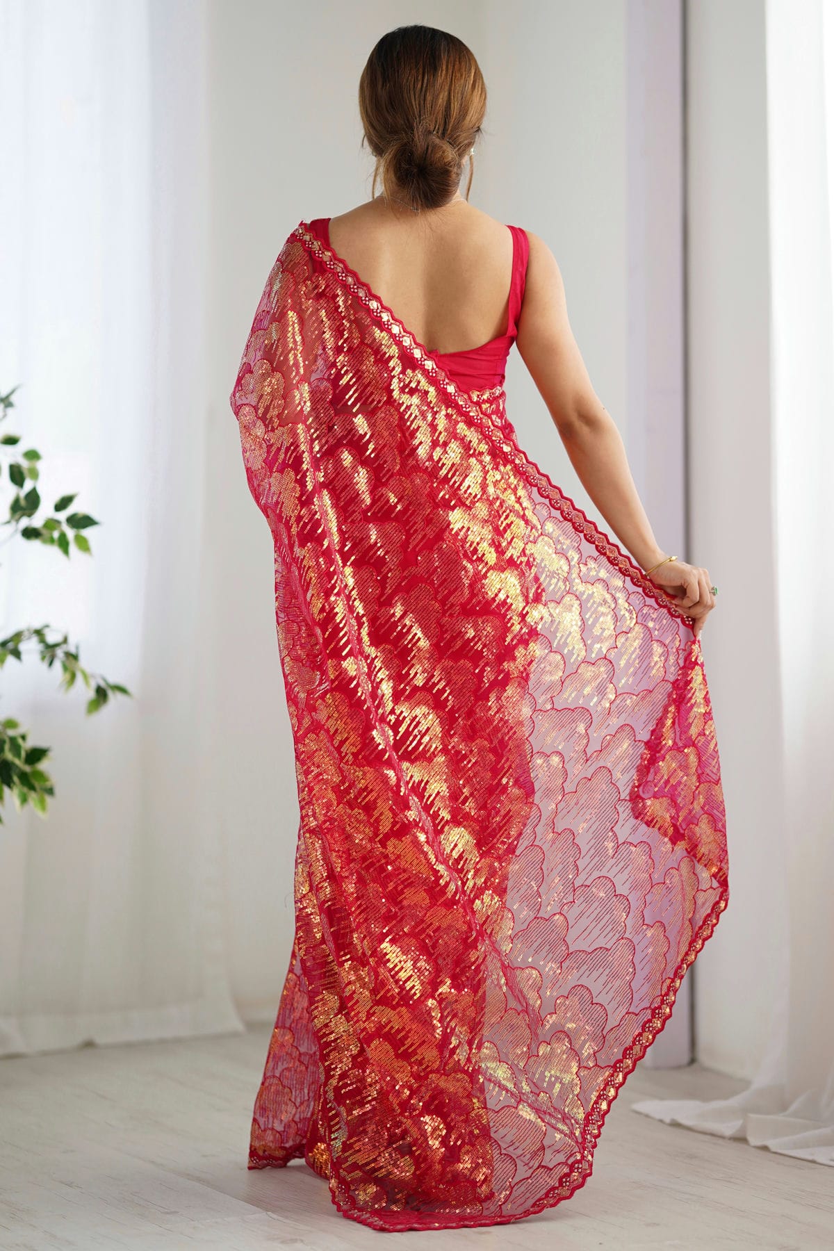 Pink Colour Mono Net Designer Saree