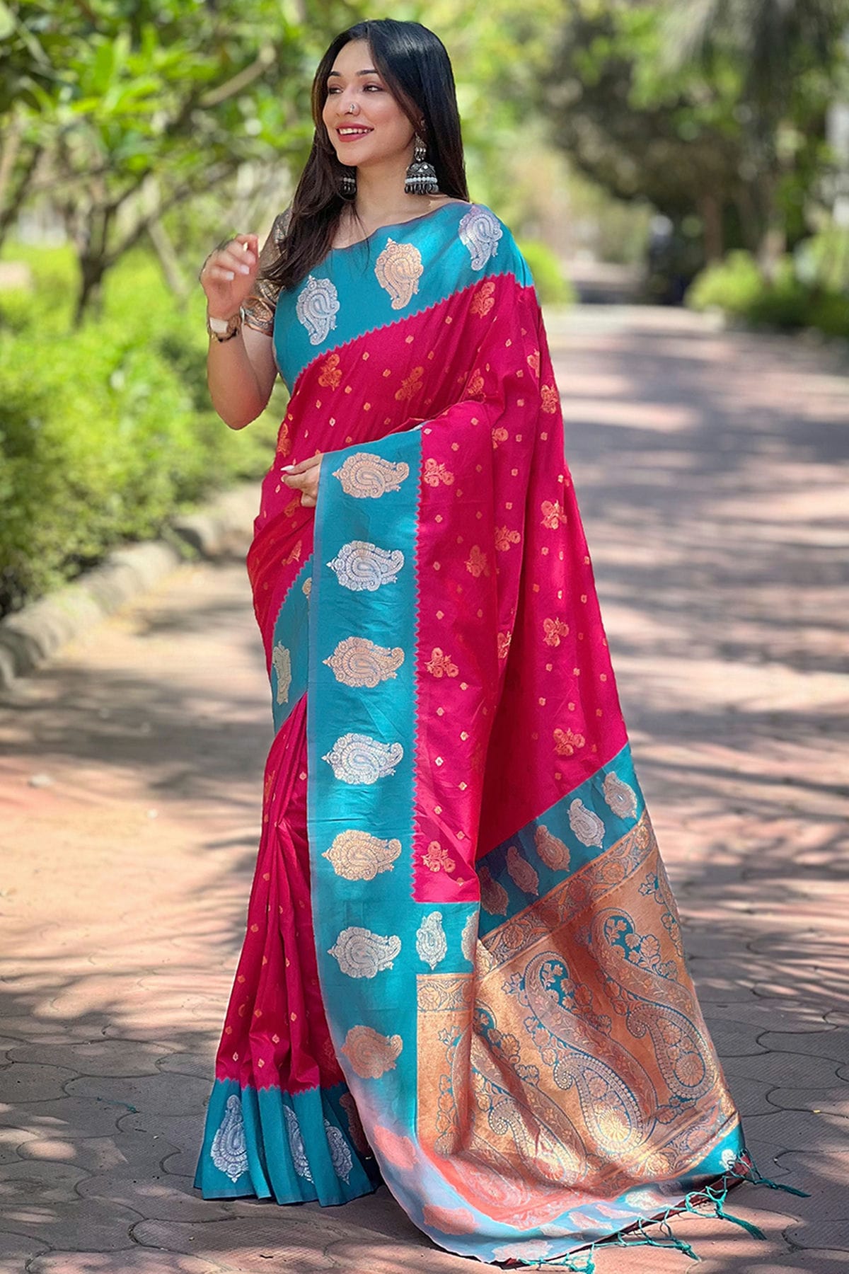 Pink Colour Soft Silk Traditional Saree