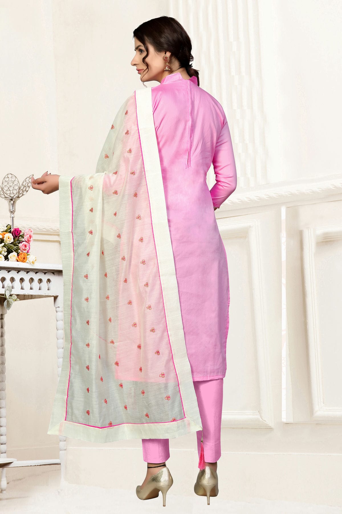 Pink Colour Unstitched Glass Cotton Straight Suit