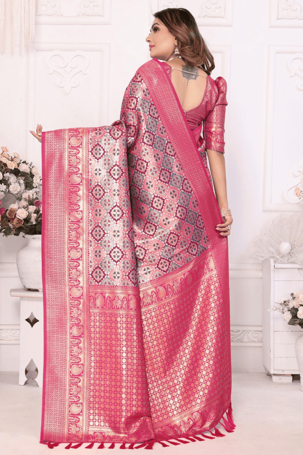 Pink Colour Woven Work Banarasi Silk Traditional Saree VSSD1250241