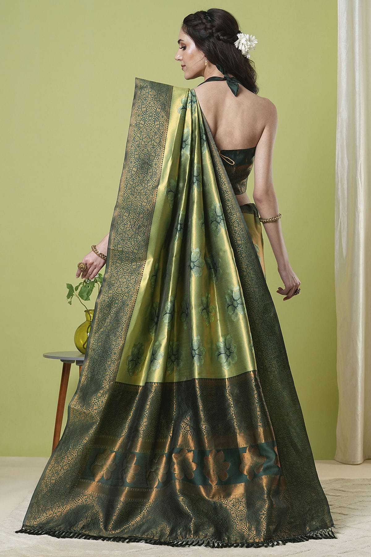 Pista Green Colour Banarasi Silk Traditional Saree VSSD1112636