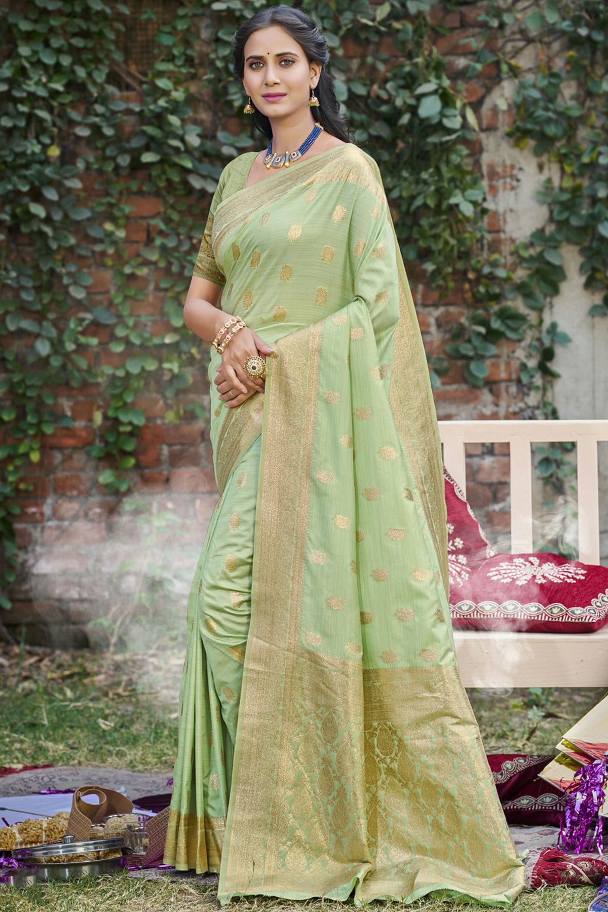 Pista-Green-Colour-Woven-Work-Silk-Traditional-Saree-VSSD1103269