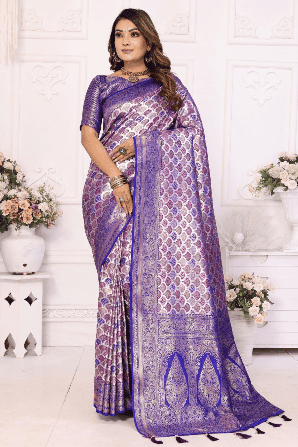 Purple-Colour-Woven-Work-Banarasi-Silk-Traditional-Saree-VSSD1250240