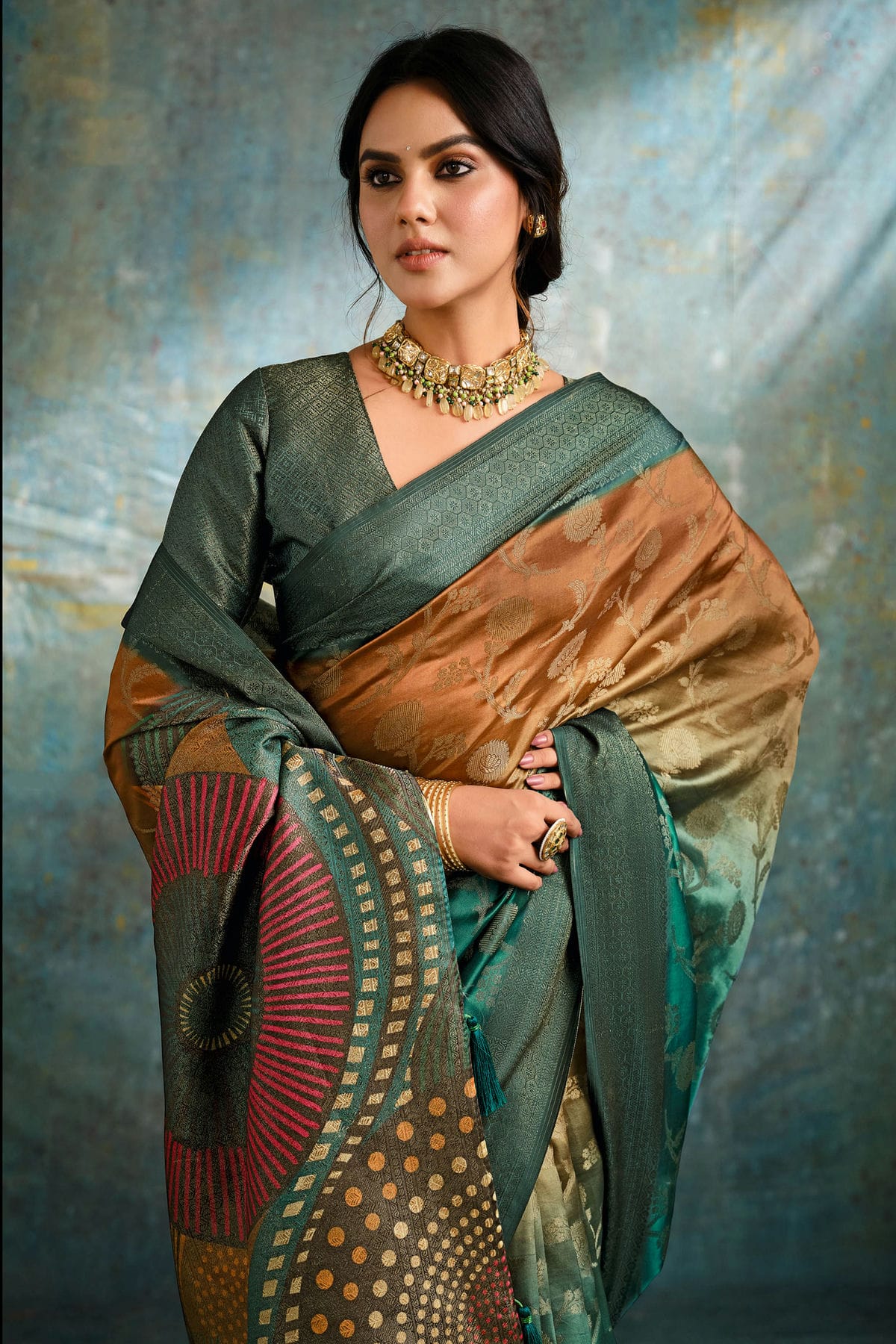 Rama Green Colour Jacquard Silk Traditional Saree