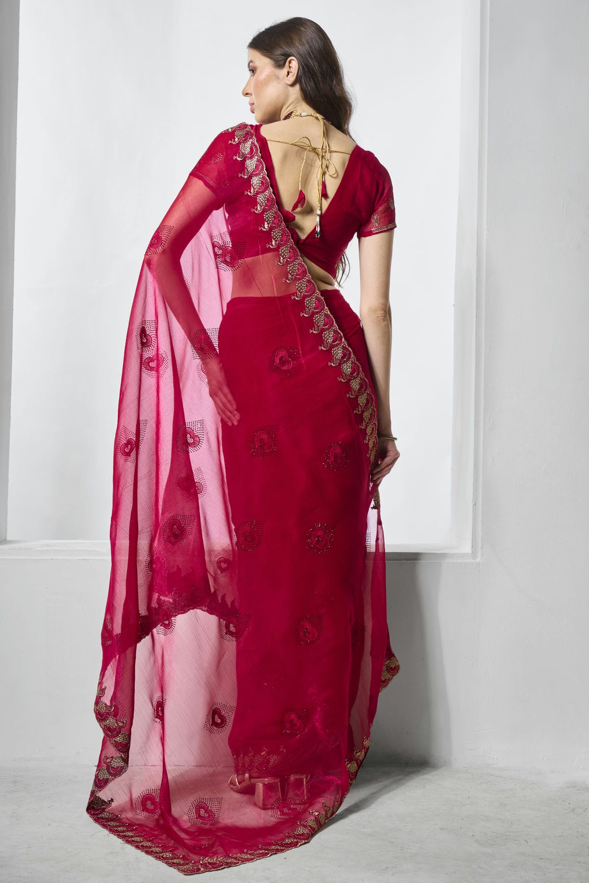 Red Colour Shimmer Chiffon Designer Saree