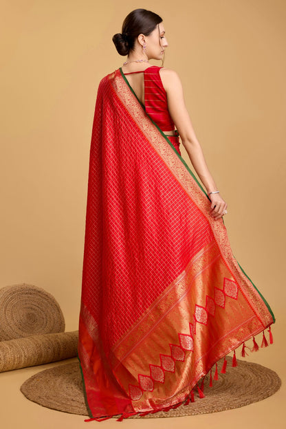 Red Colour Silk Saree VSSD1110084