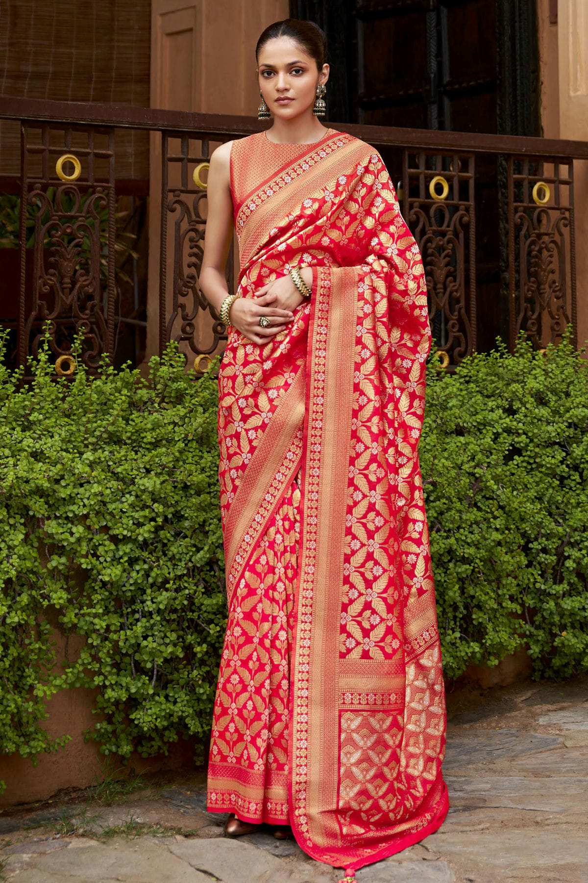 Red Colour Viscose Silk Traditional Saree