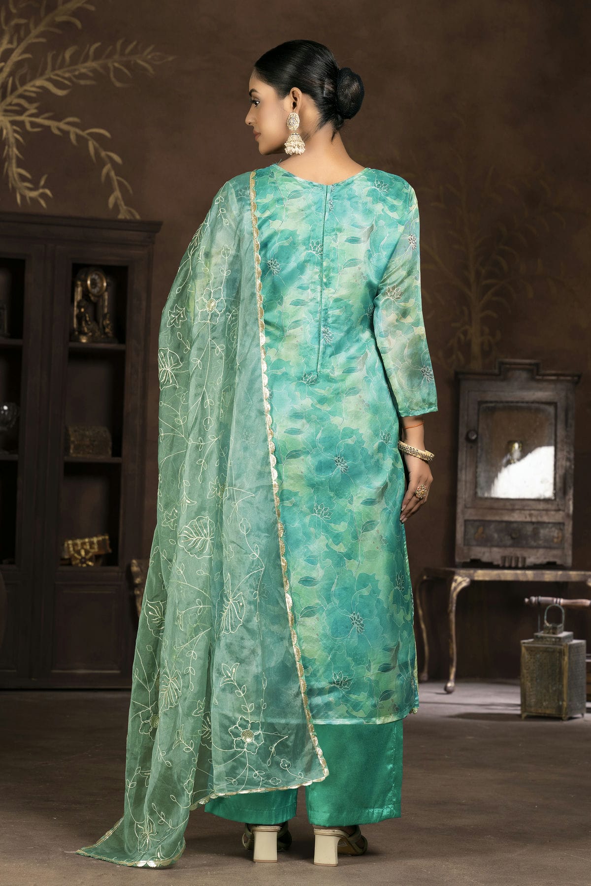 Sea Green Colour Unstitched Organza Banarasi Jacquard Straight Suit